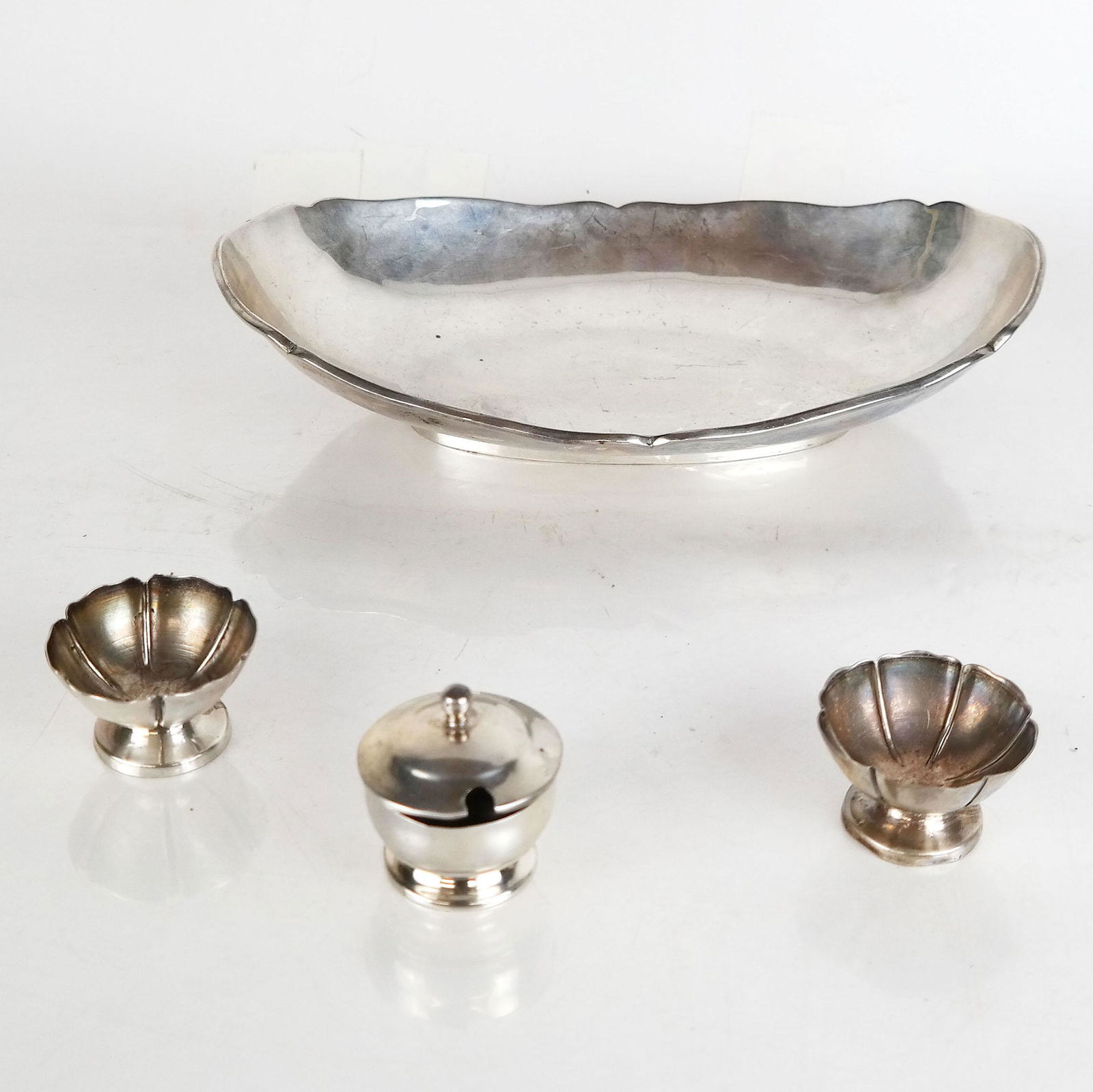 Mexican Silver Bowl & Three Salt Cellars (1 of 10)