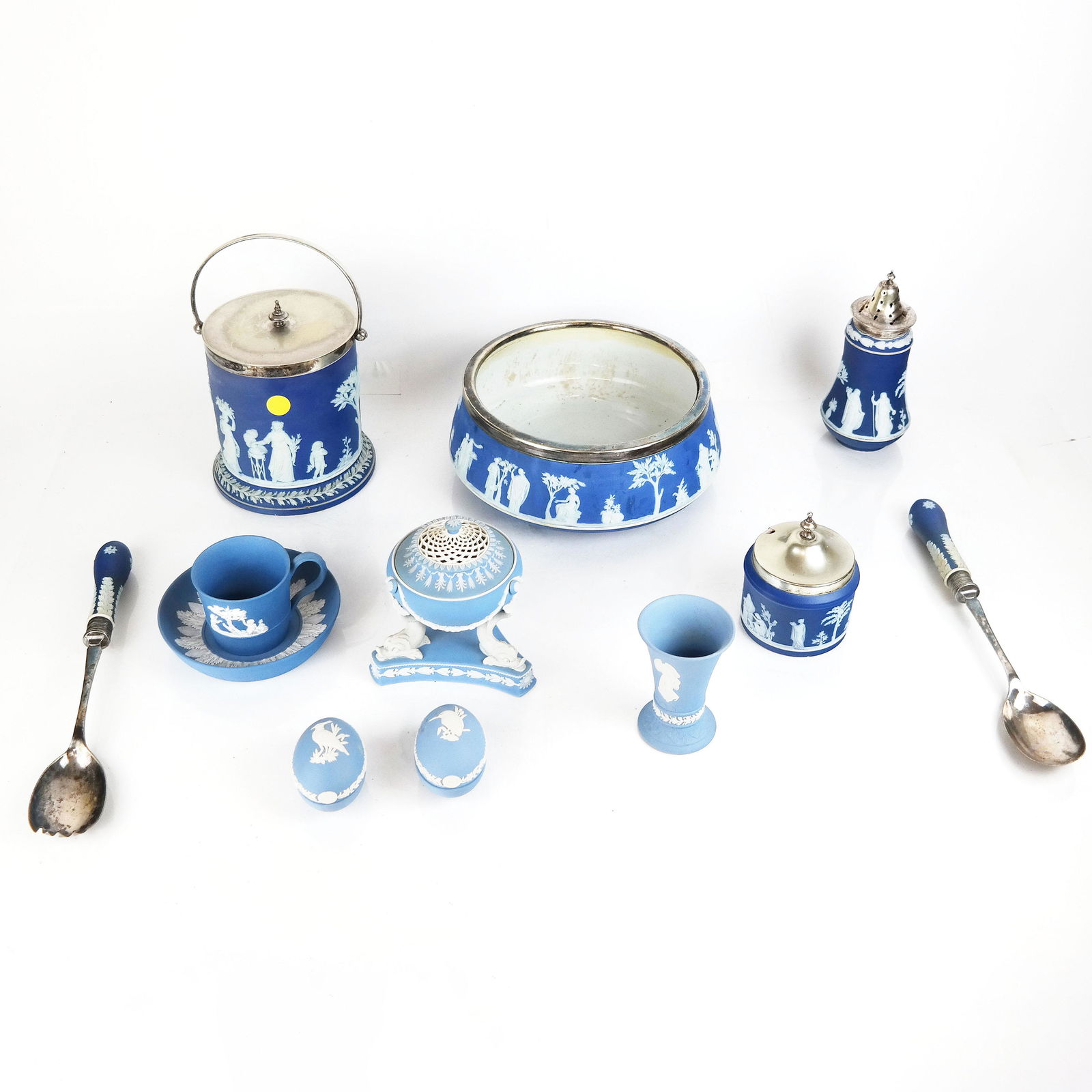 Group of 12 Wedgwood Blue Jasperware Articles (1 of 20)