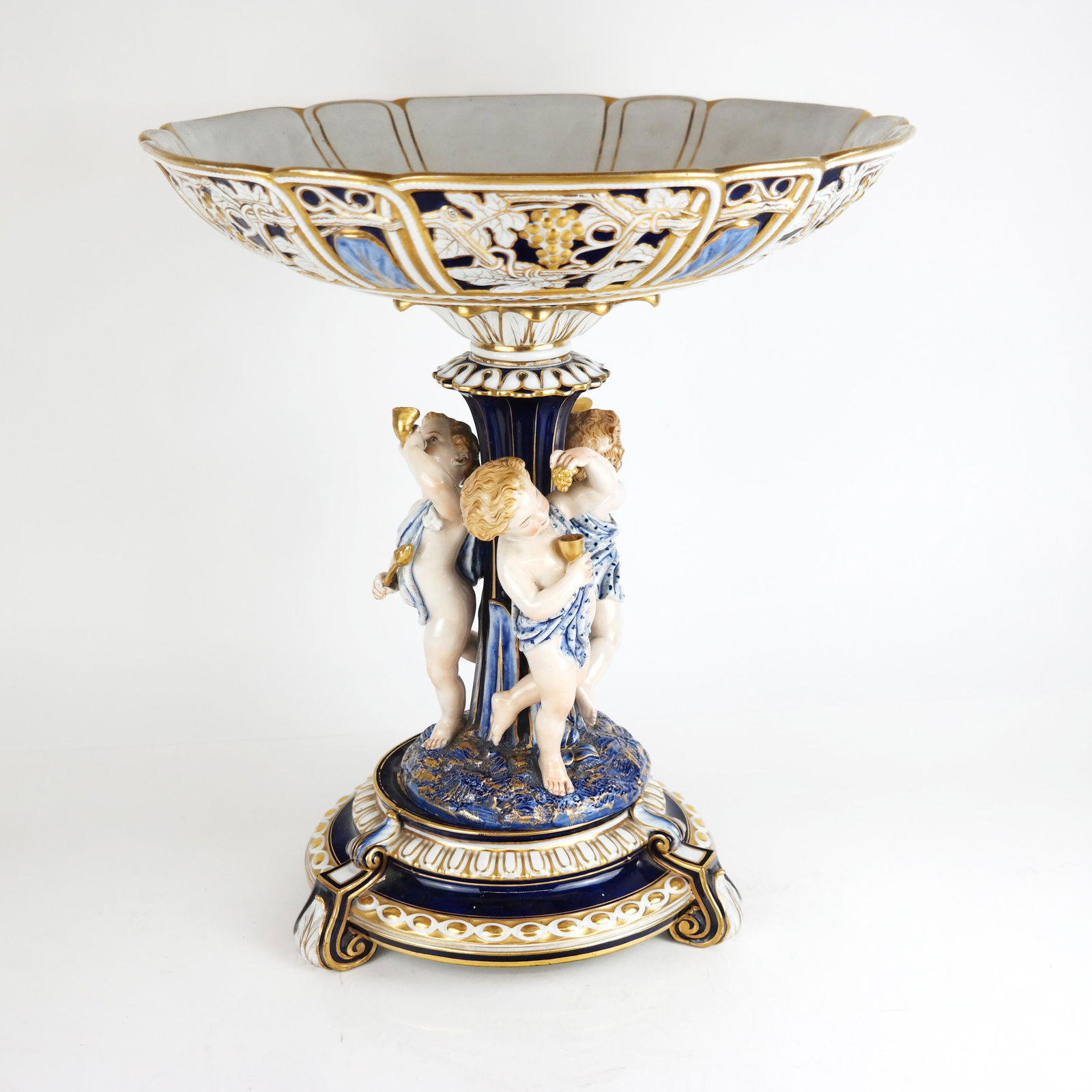 Royal Worcester English Porcelain Compote (1 of 7)