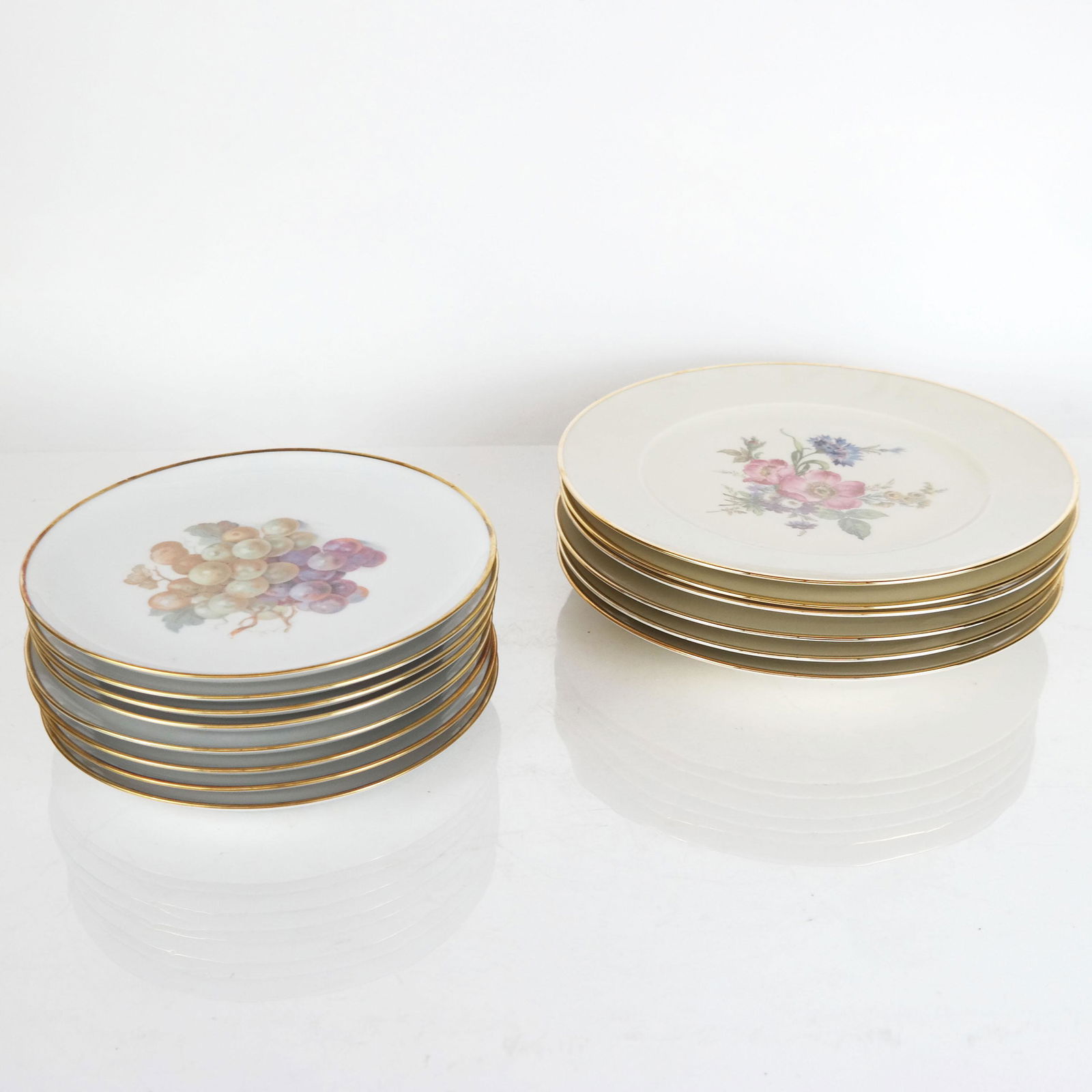 Assembled Bavarian German Porcelain Plates (14) (1 of 13)