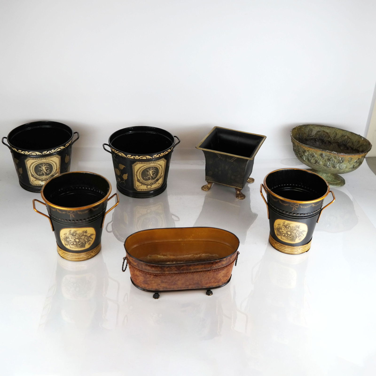 Assembled Group of Tole Buckets & Jardinieres (7) (1 of 12)