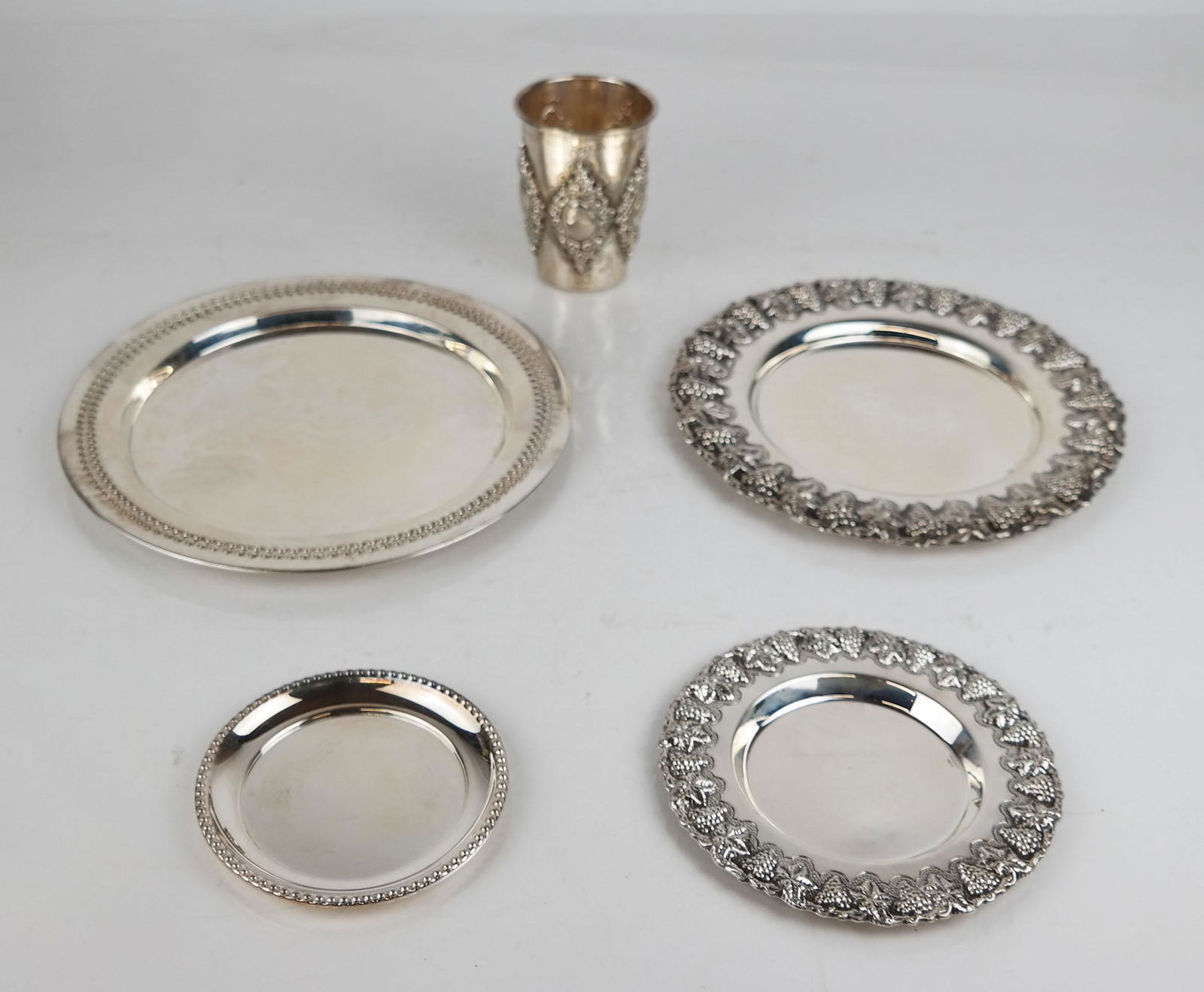 Five Assorted Sterling Silver Articles (1 of 14)