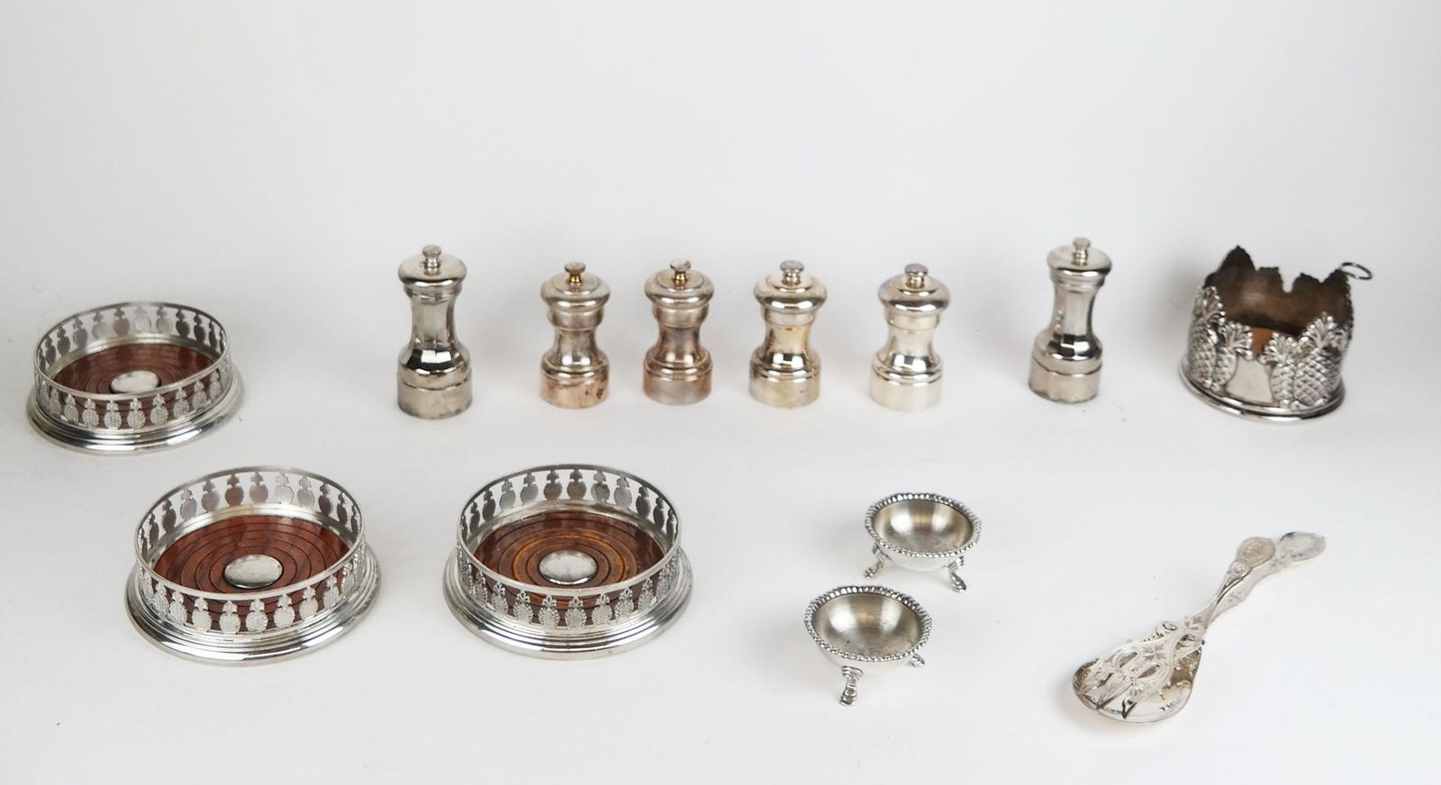 Assorted Silverplate, Sterling Silver & Metal Ware: Assorted silver and metal ware, including four sterling silver shakers, pewter, metal wine coaster, and metal shakers.