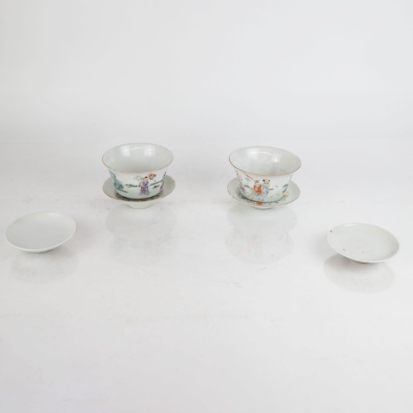 Pair of Chinese Republic Period Porcelain Teacups (1 of 15)