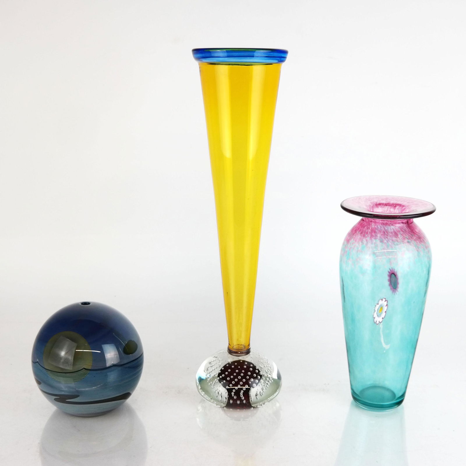 Three Murano Italian Art Glass Vases (1 of 13)