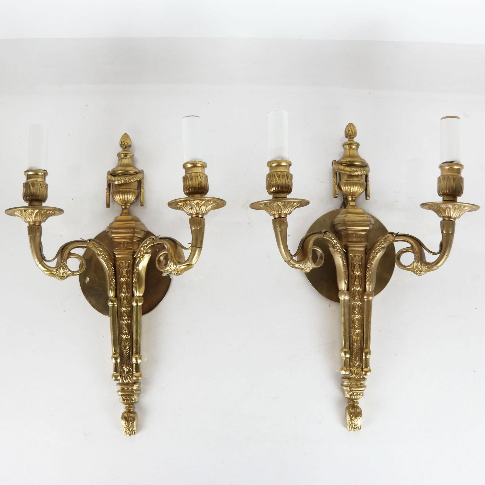 Small Pair of Louis XVI-Style Gilt Bronze Sconces (1 of 10)