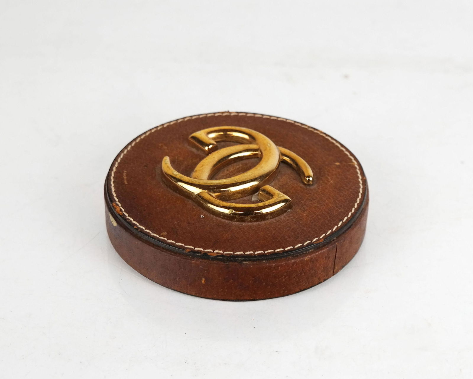 Gucci Italian Leather Desk Paperweight (1 of 8)