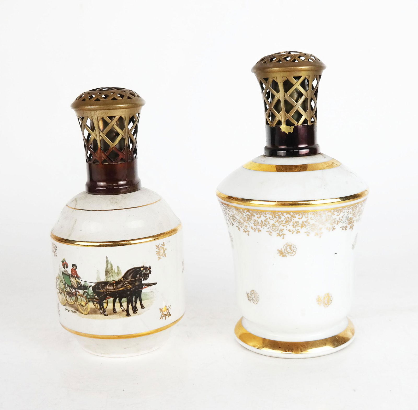 Two French Porcelain Oil Lamps (1 of 14)