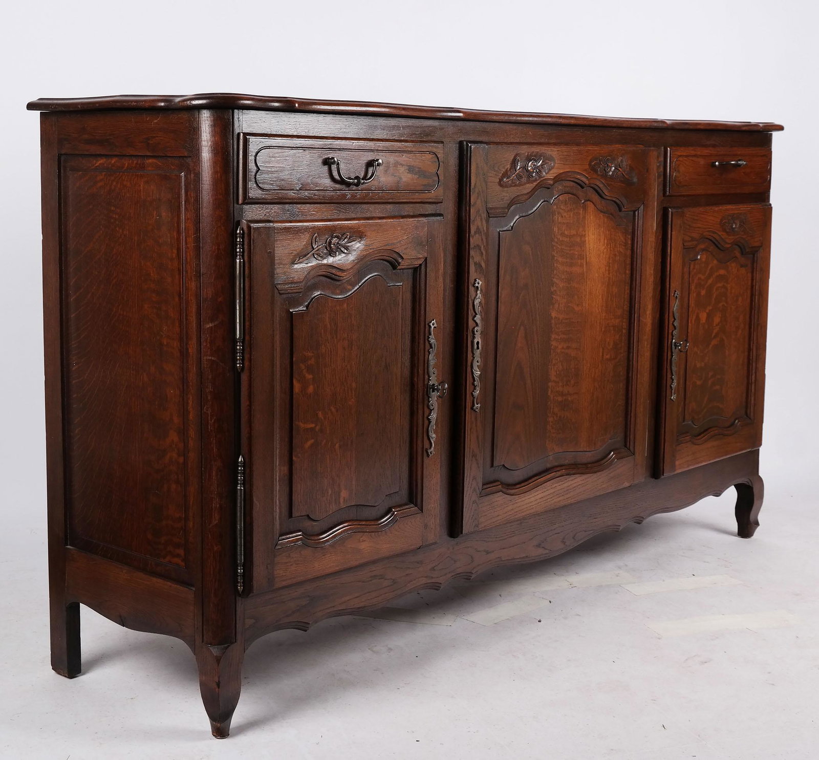 Oak Sideboard: Oak sideboard. [39" H x 72" W x 20" D]. In good condition.