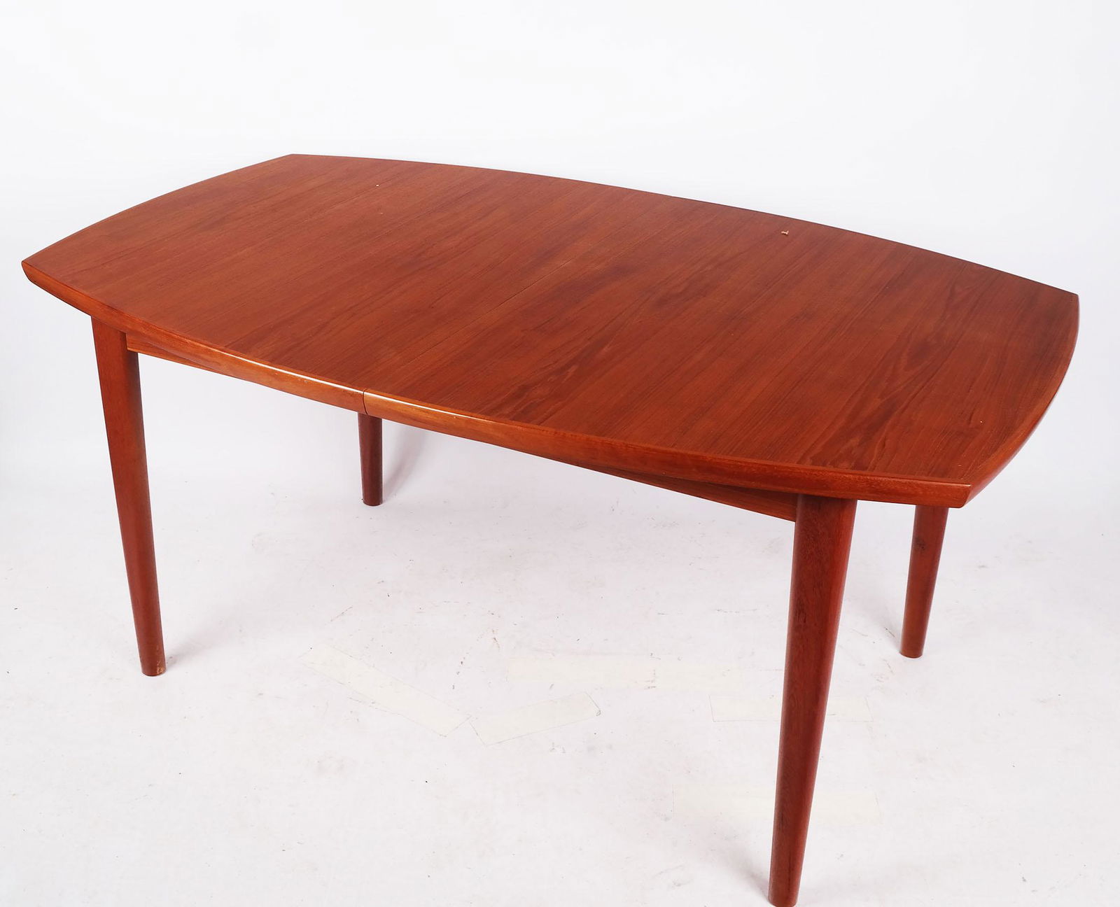 Danish Modern Teakwood Dining Table with 3 Leaves (1 of 10)