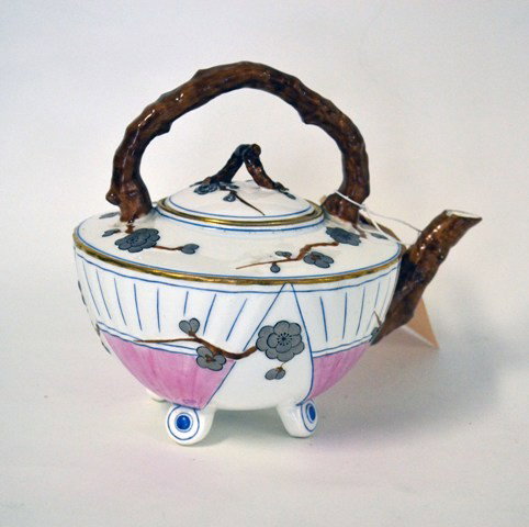 English Royal Worcester Covered Teapot: Aesthetic design teapot. 7.5" H.