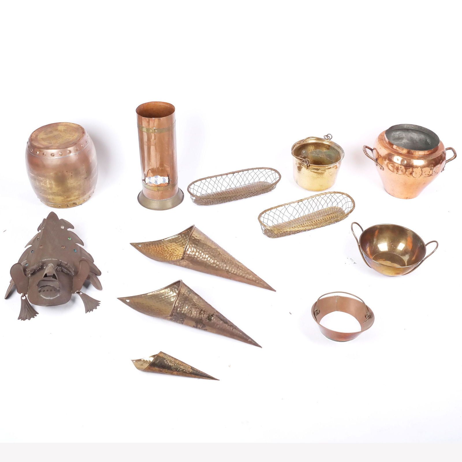 Assorted Brass & Copper Articles (1 of 9)