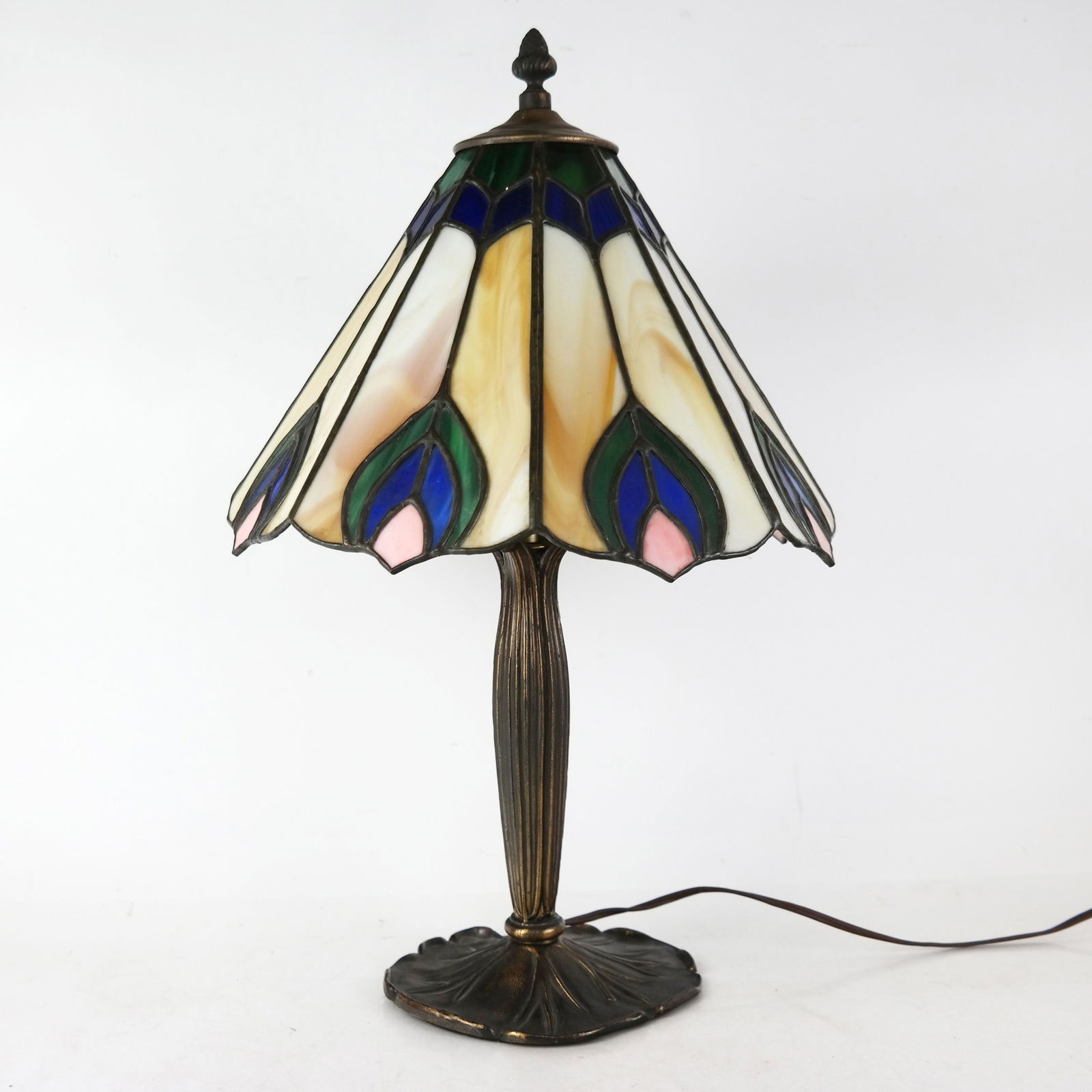 Art Nouveau-Style Table Lamp (1 of 11)