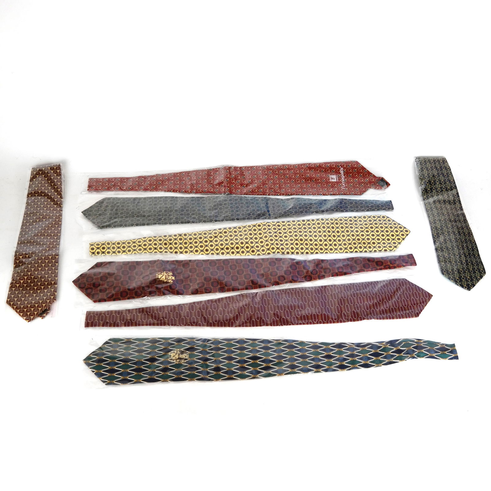 Eight Paolo Gucci Men's Ties (1 of 12)