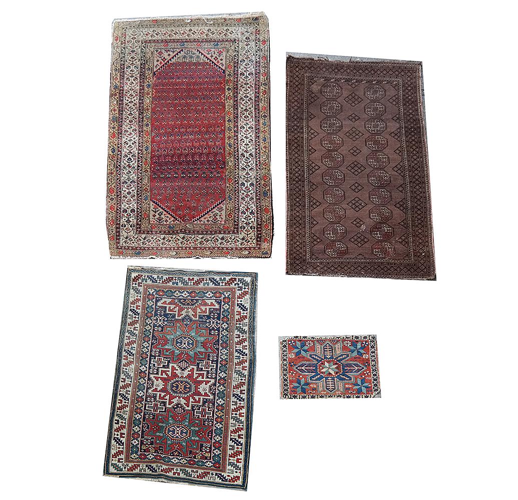 Four Oriental Scatter Rugs (1 of 20)