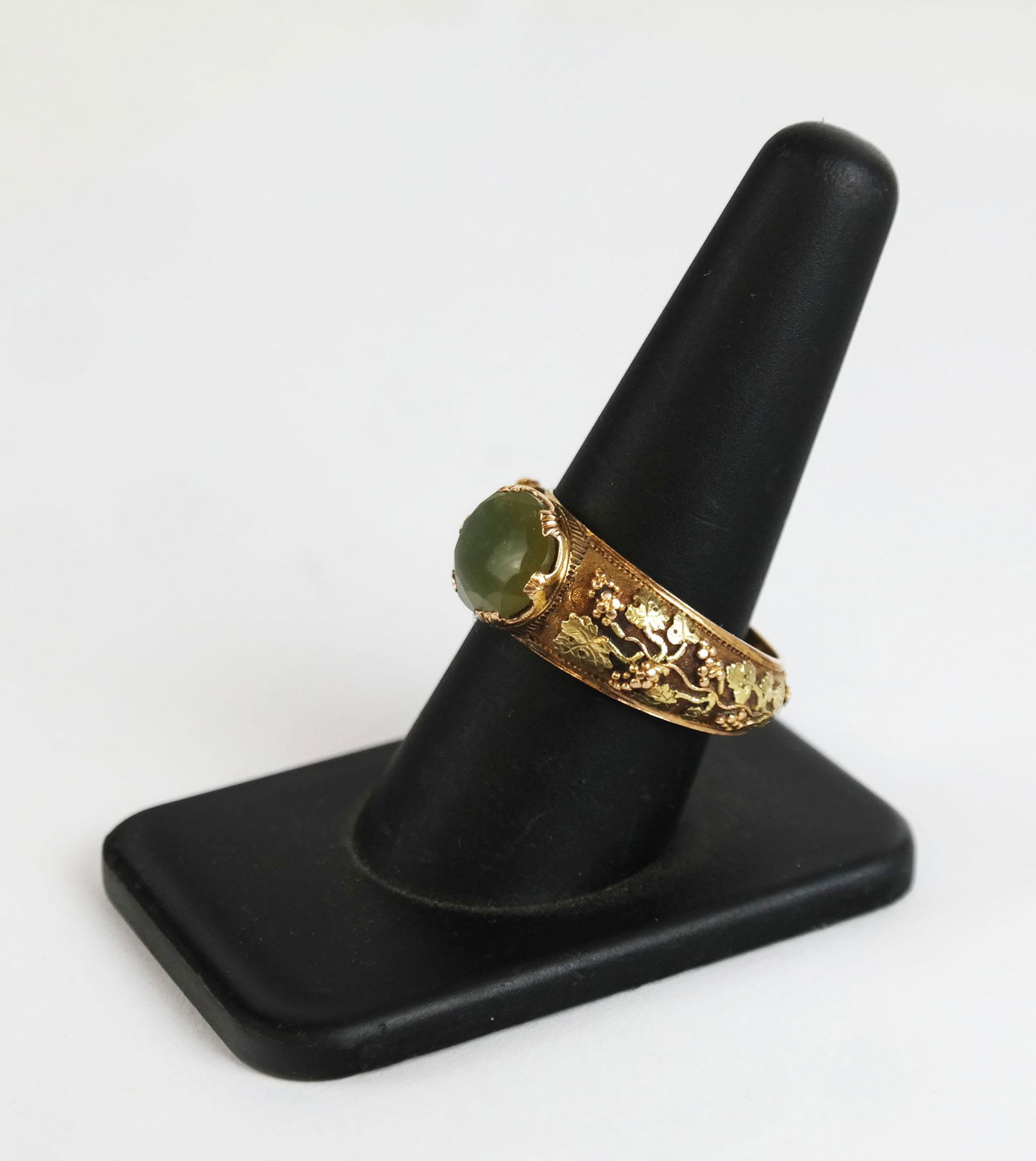 Men's Vintage 18K Ring (1 of 10)