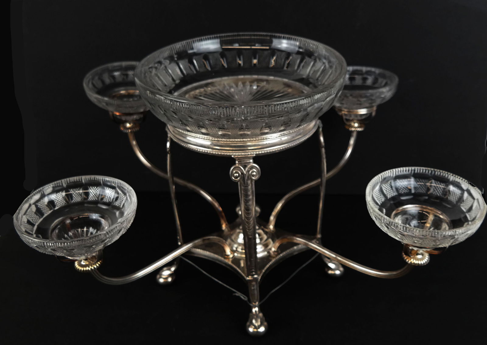 Old Sheffield Silverplate Epergne Centerpiece (1 of 12)