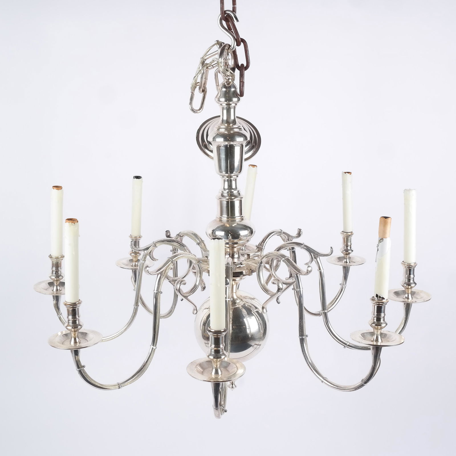 Williamsburg-Style 8-Light Chandelier (1 of 13)