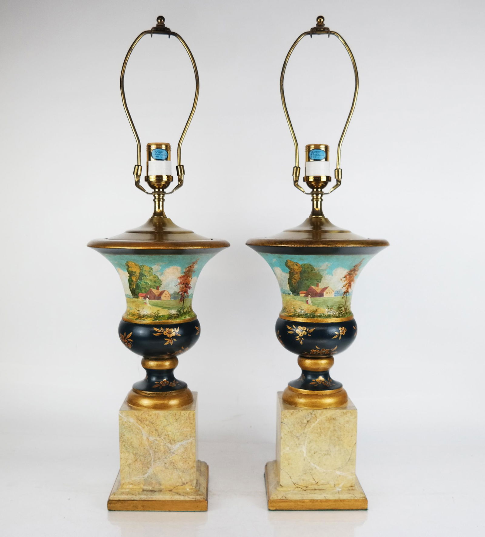 Pair of Classical-Style Paint Decorated Lamps (1 of 7)