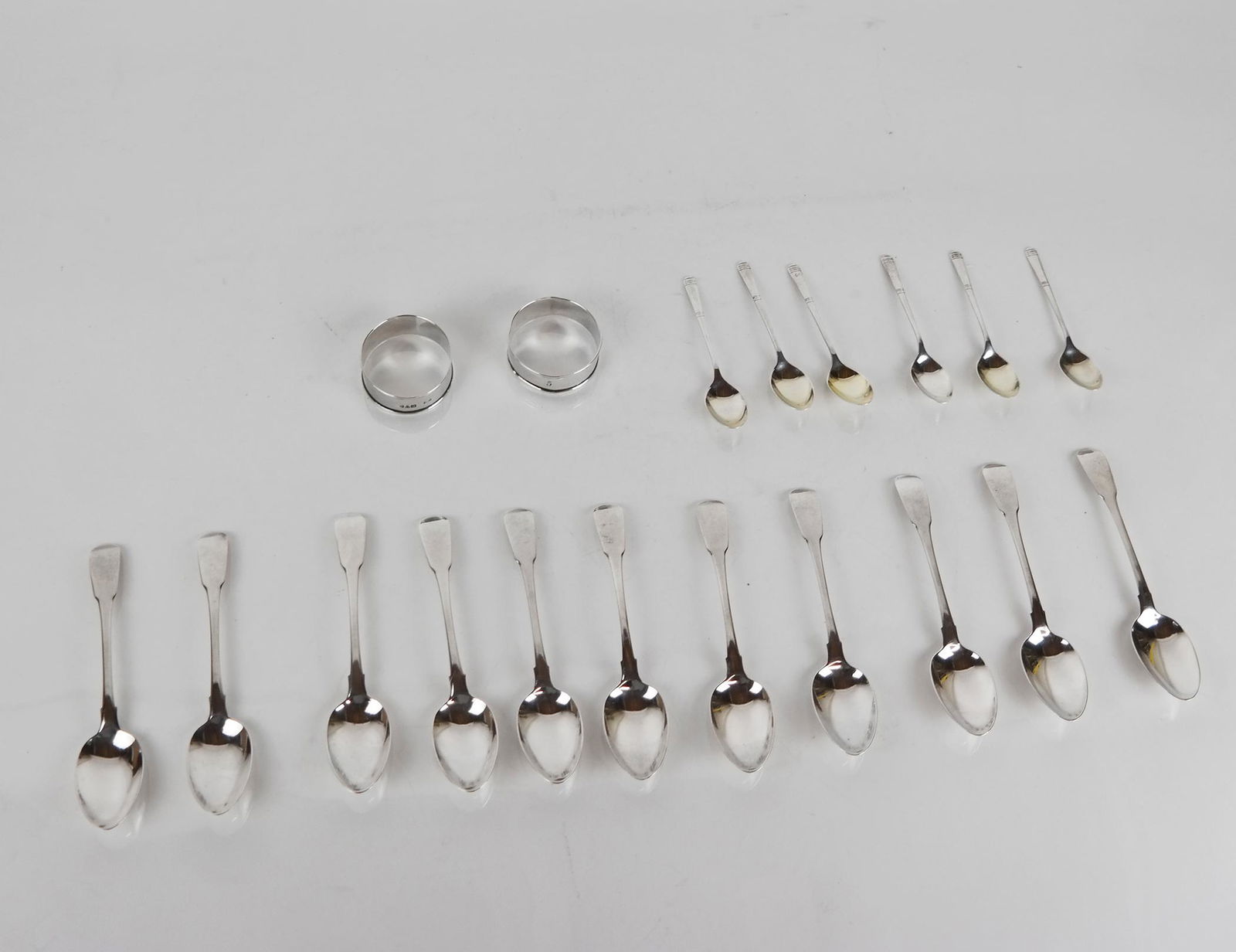 Assorted English Silver Small Articles (1 of 10)