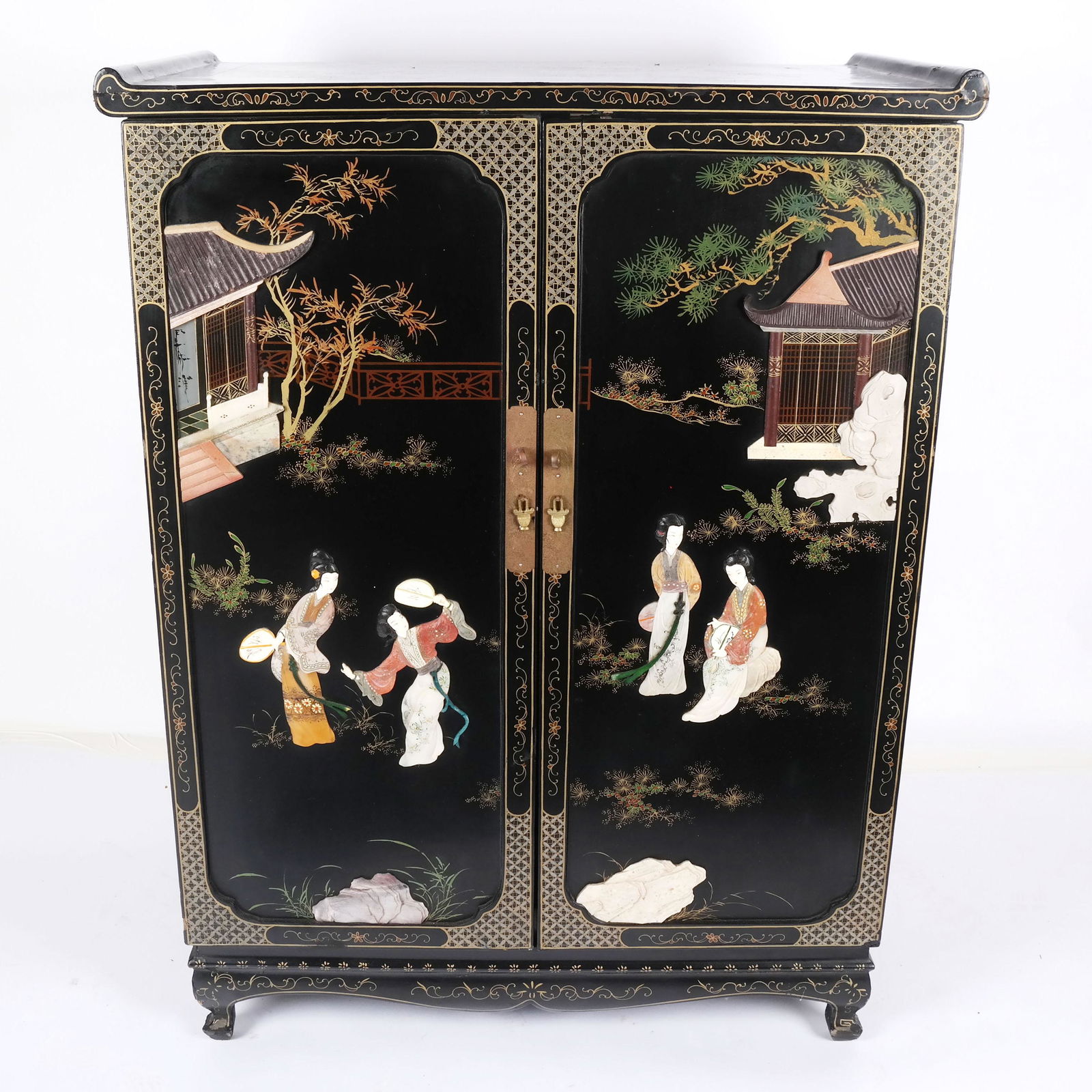 Chinoiserie Decorated Black Lacquer Cabinet (1 of 12)