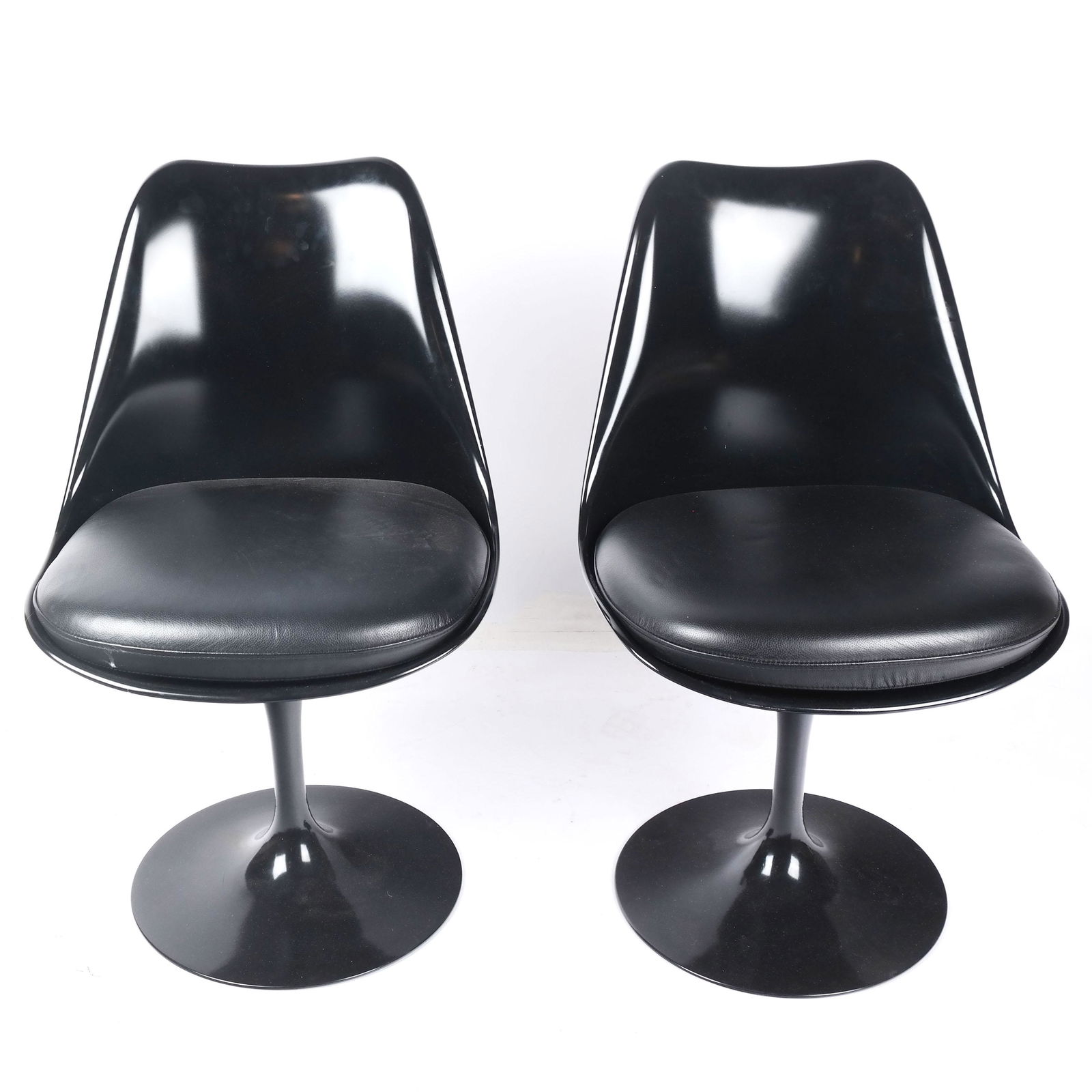 Pair of Knoll Studio Black Swivel Chairs (1 of 13)