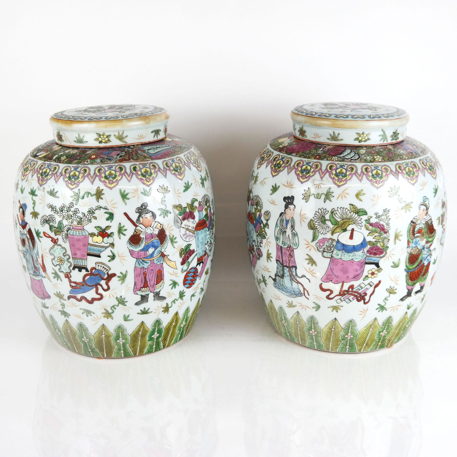 Large Pair of Asian Porcelain Ginger Jars & Covers (1 of 14)