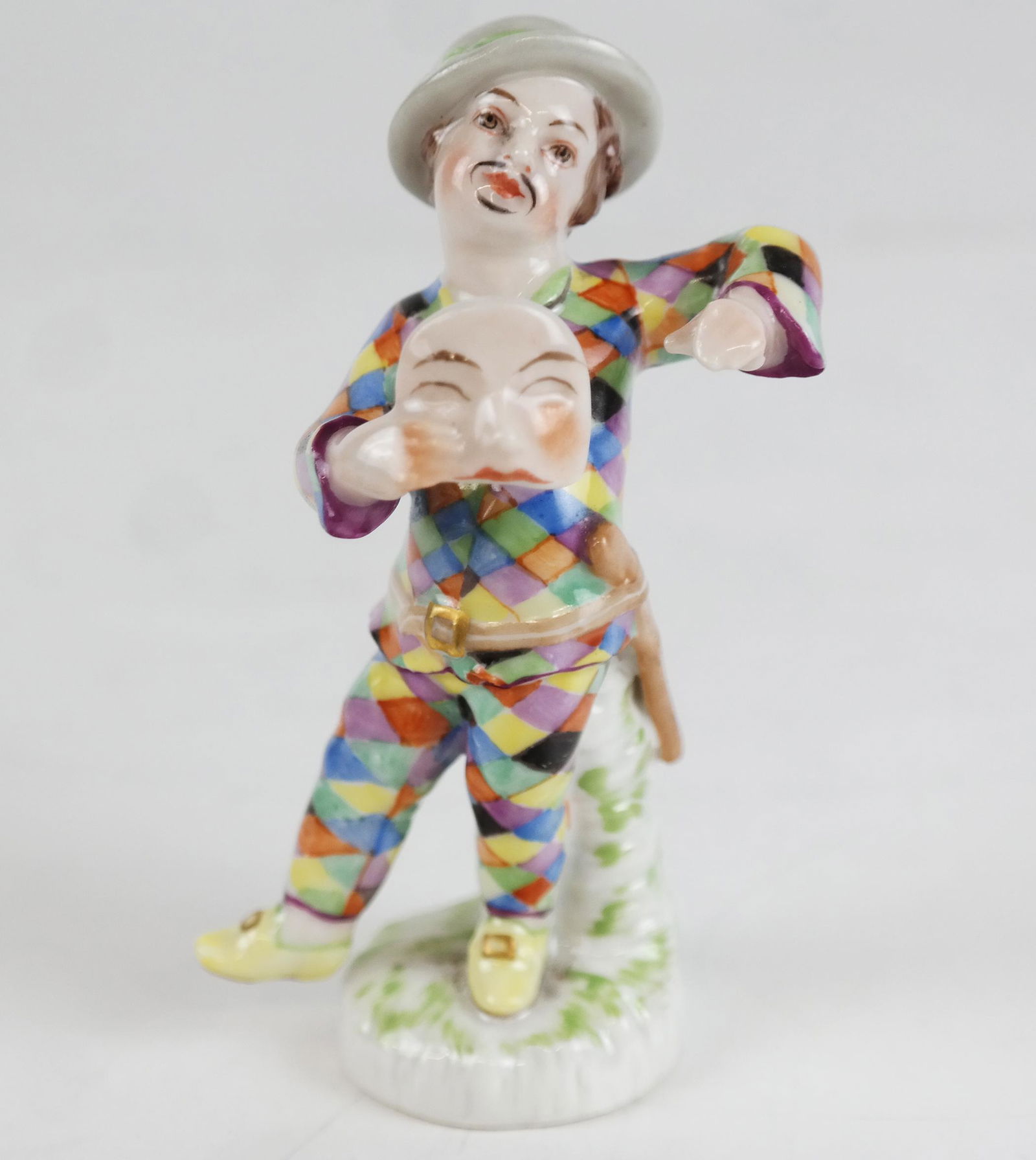 KPM Berlin Model of Ariecchino (1 of 6)