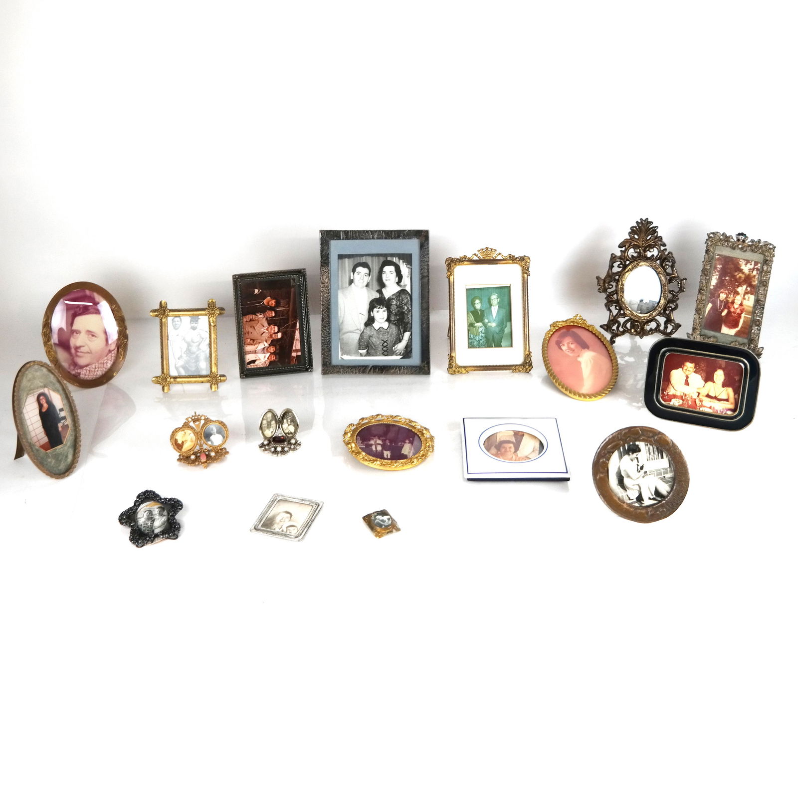 Assembled Group of Picture Frames (1 of 10)