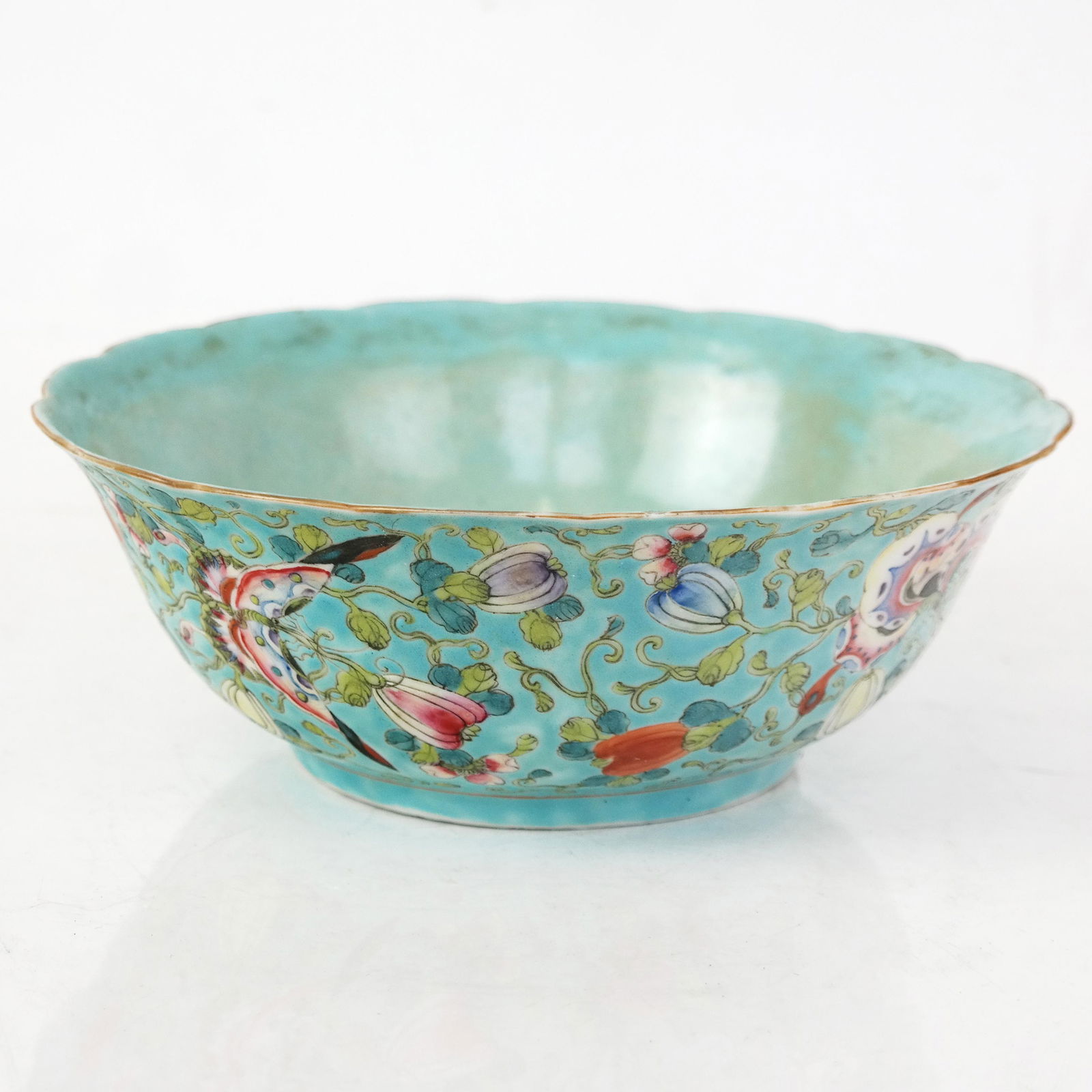 Chinese Polychrome Porcelain Bowl (1 of 8)