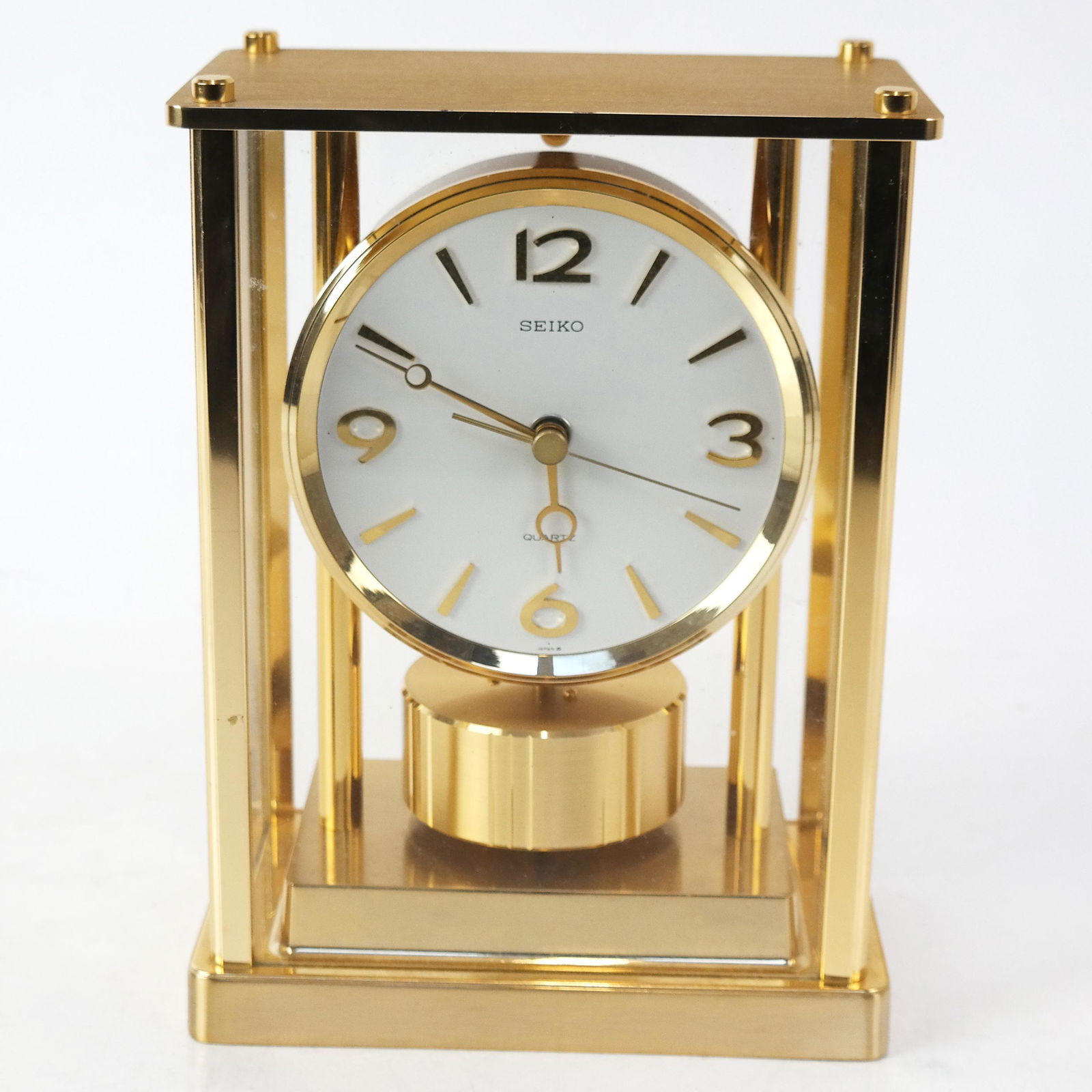 Modern Seiko Quartz Clock (1 of 6)
