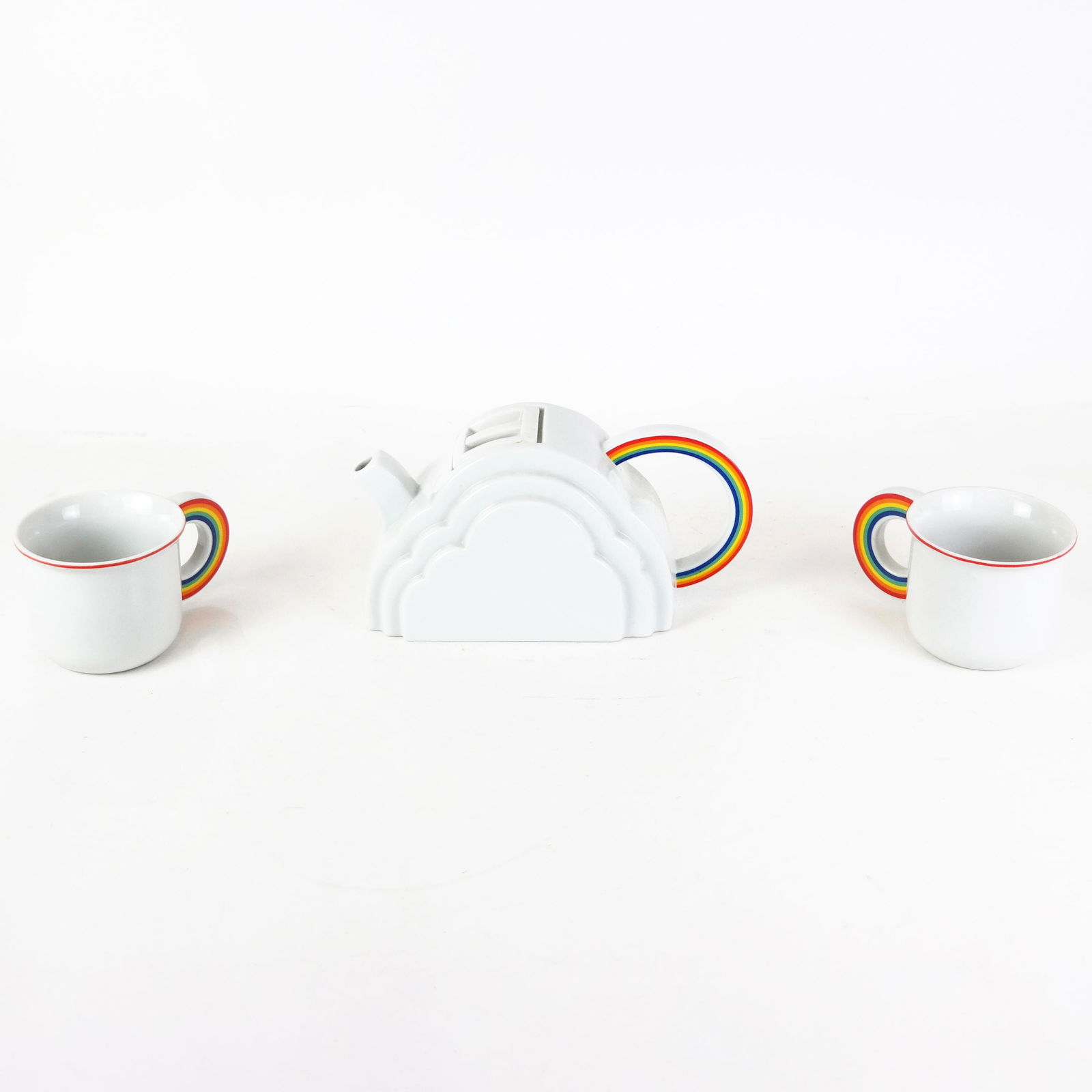 Cloud & Rainbow Teapot & Two Mugs by Vandor (1 of 6)