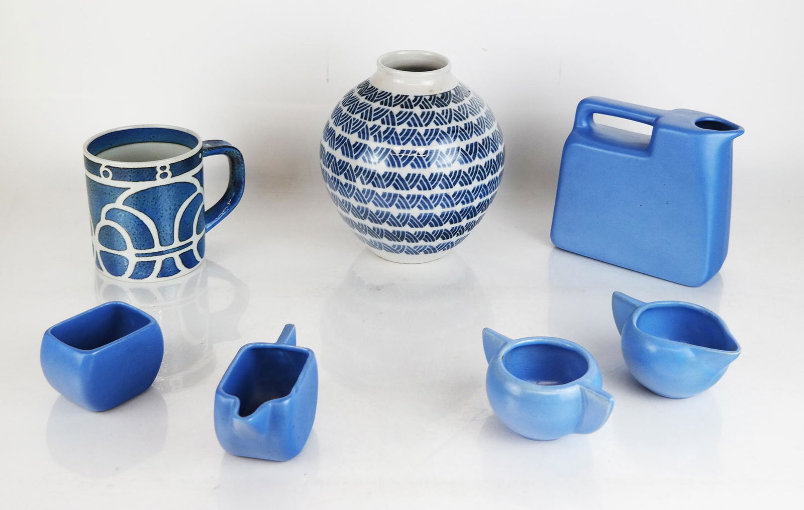 Group of Seven Ceramic & Porcelain Vessels (1 of 10)