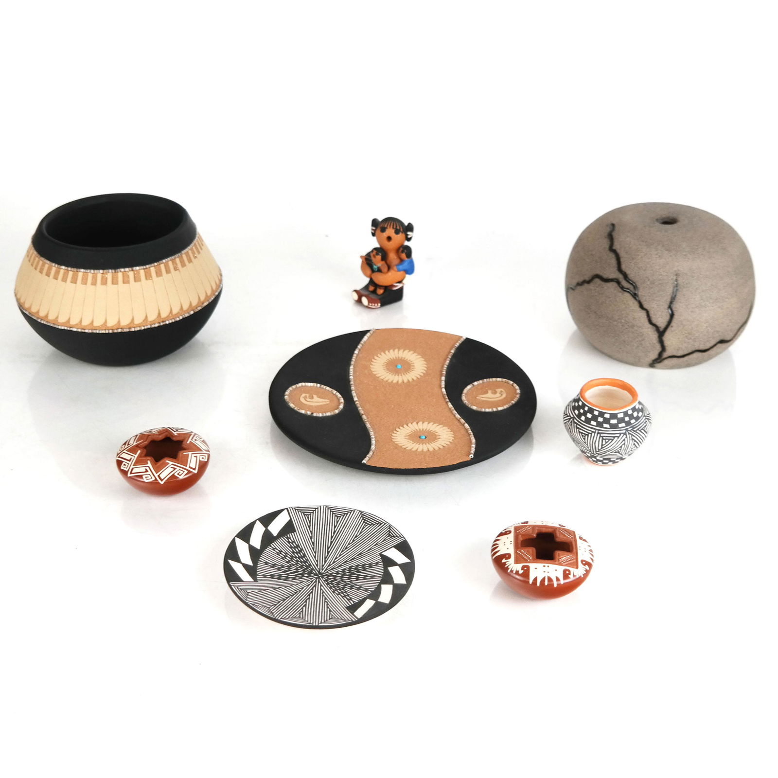 Assembled Group of Native American Pottery Objects (1 of 12)