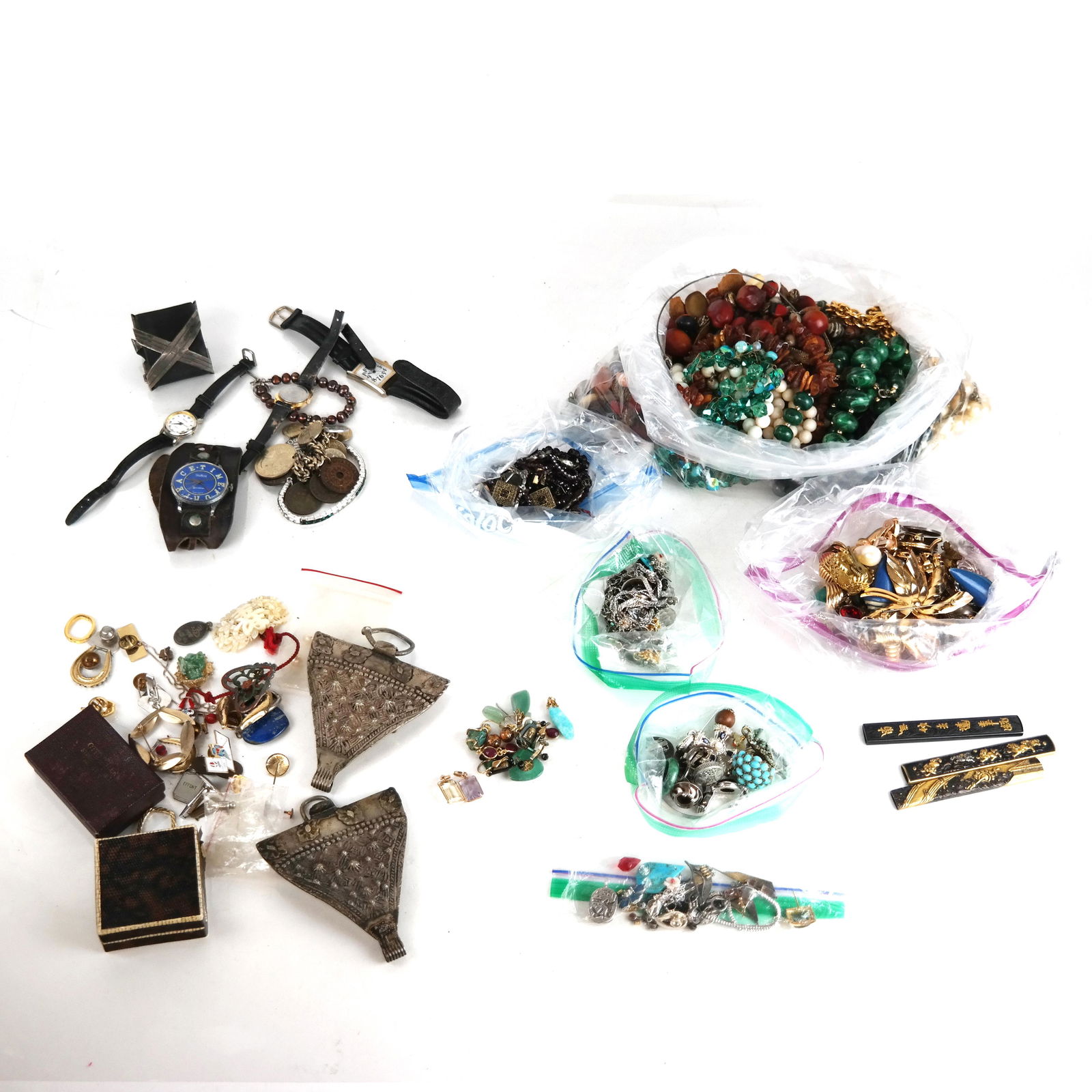 Large Lot of Costume Jewelry (1 of 12)