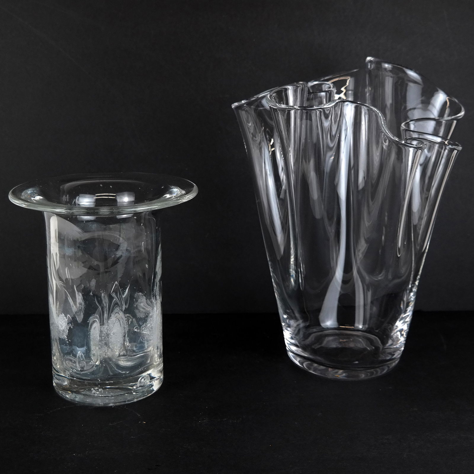 Two Clear Glass Contemporary Vases (1 of 10)