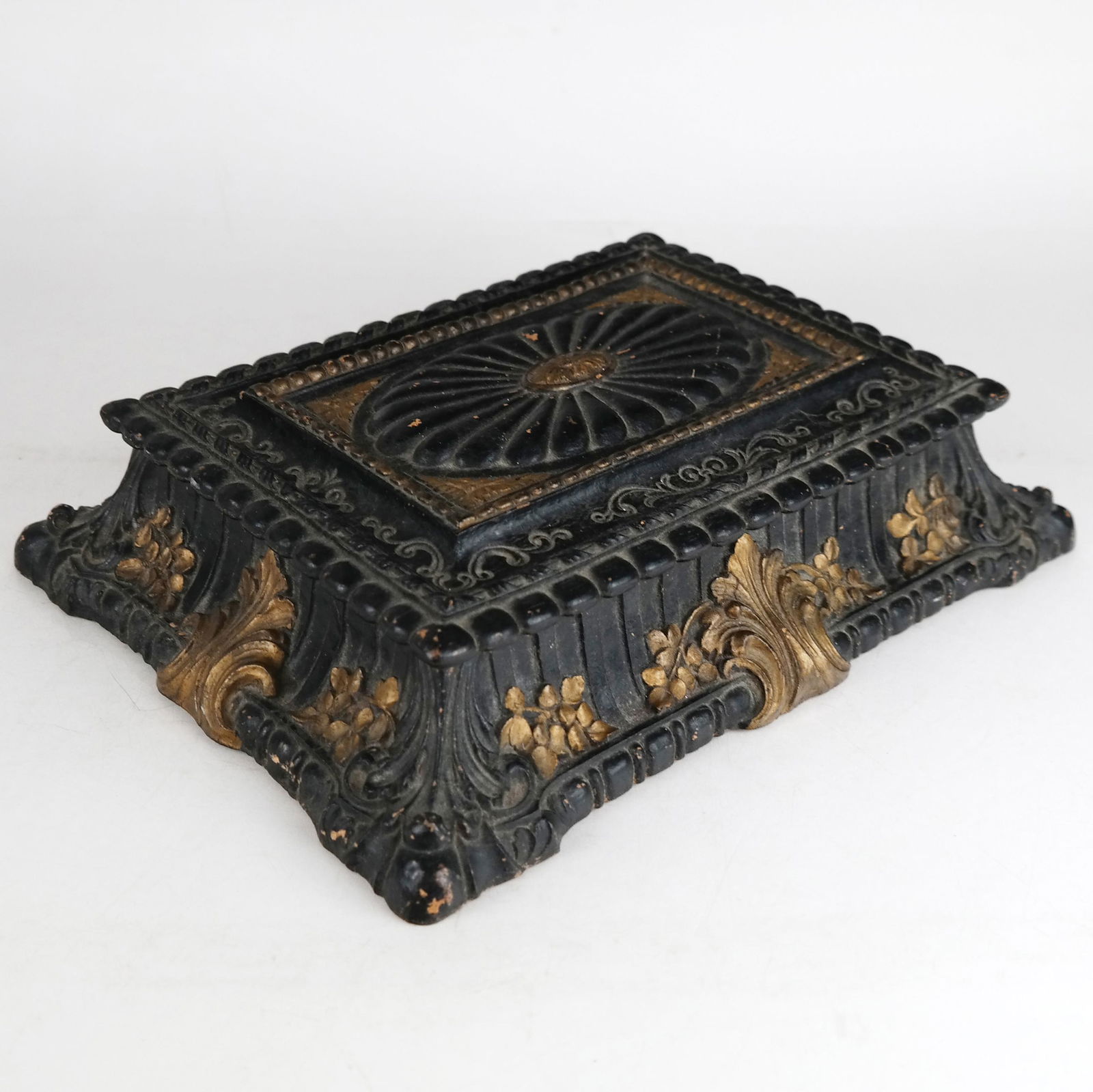 Painted & Gilt Carved Table Top Jewelry Box (1 of 9)