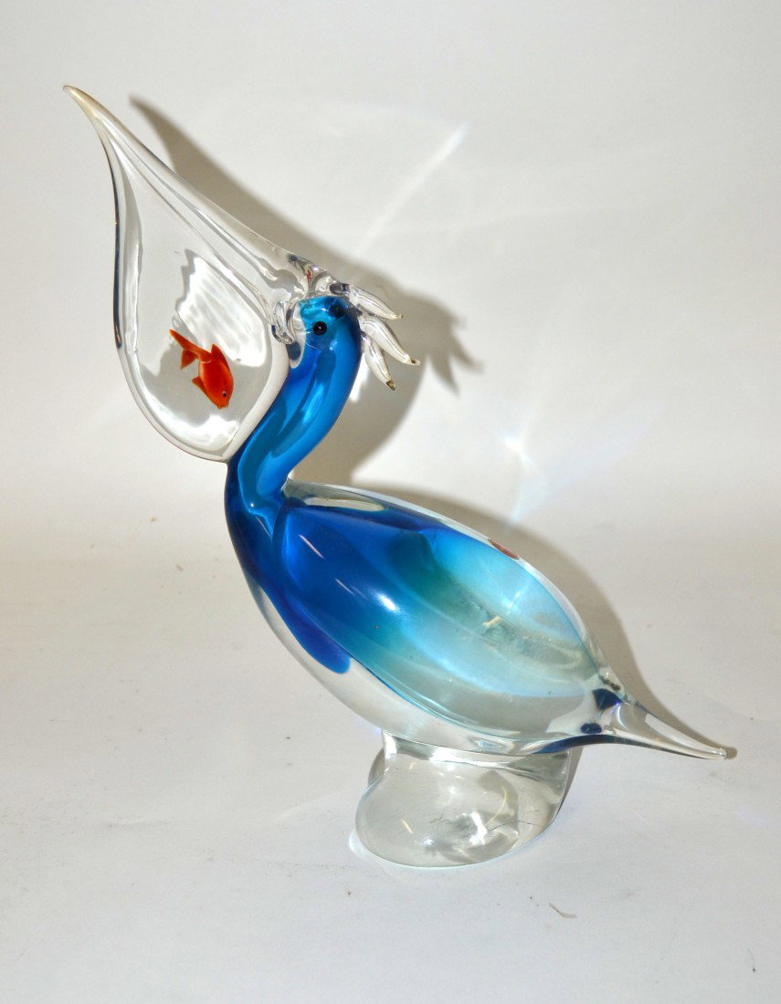 Zanetti, Murano Sculpture: Glass sculpture, pelican form with a goldfish. Good condition. 12.5" H.