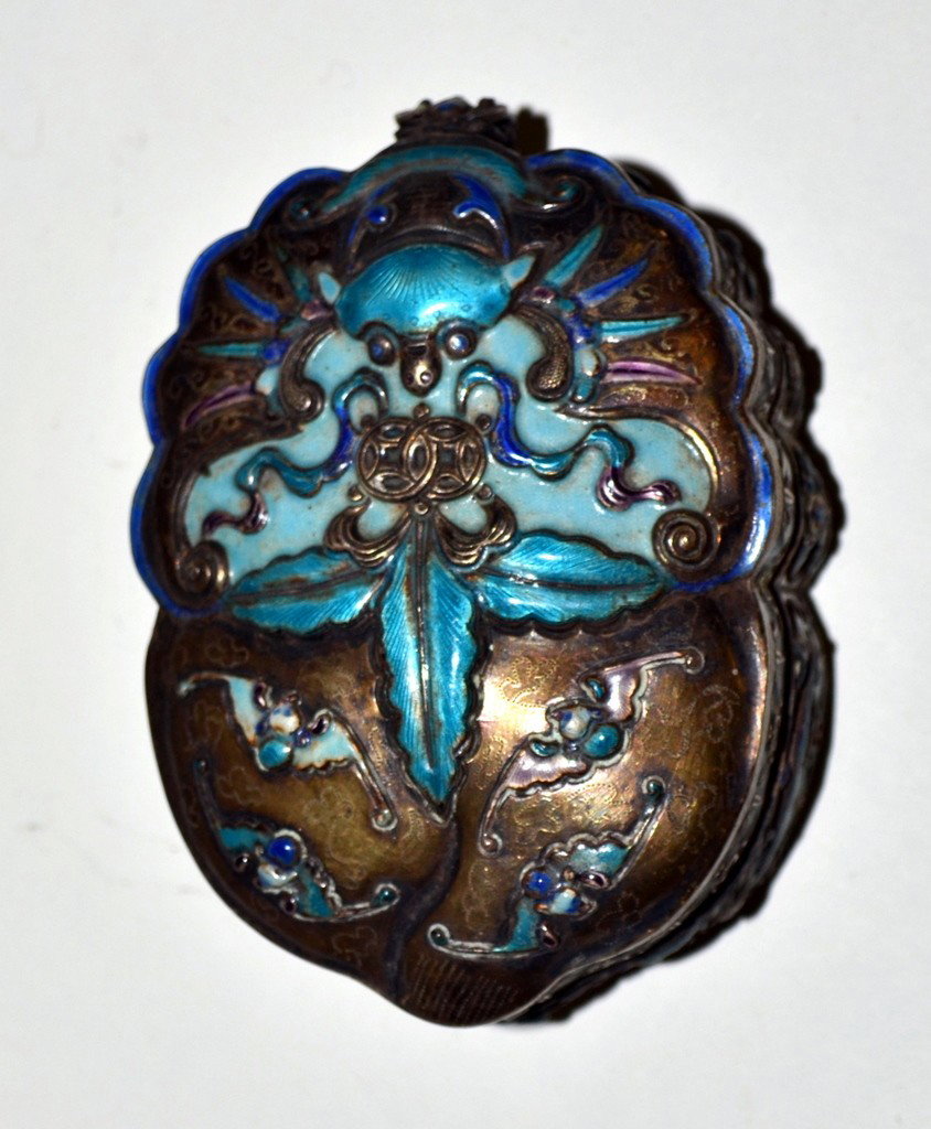 Chinese Silver and Enamel Compact: Chinese Silver and Enamel Compact