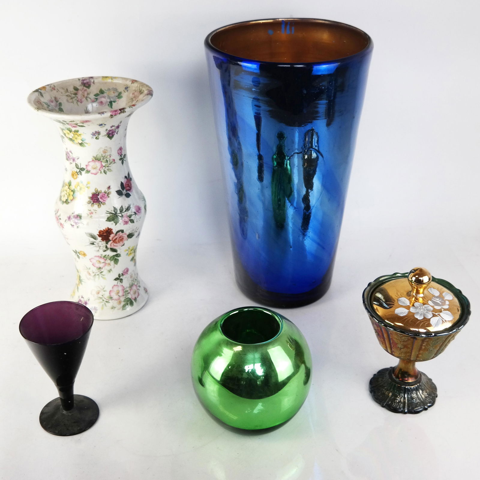 Assembled Group of Five Glass Articles (1 of 12)