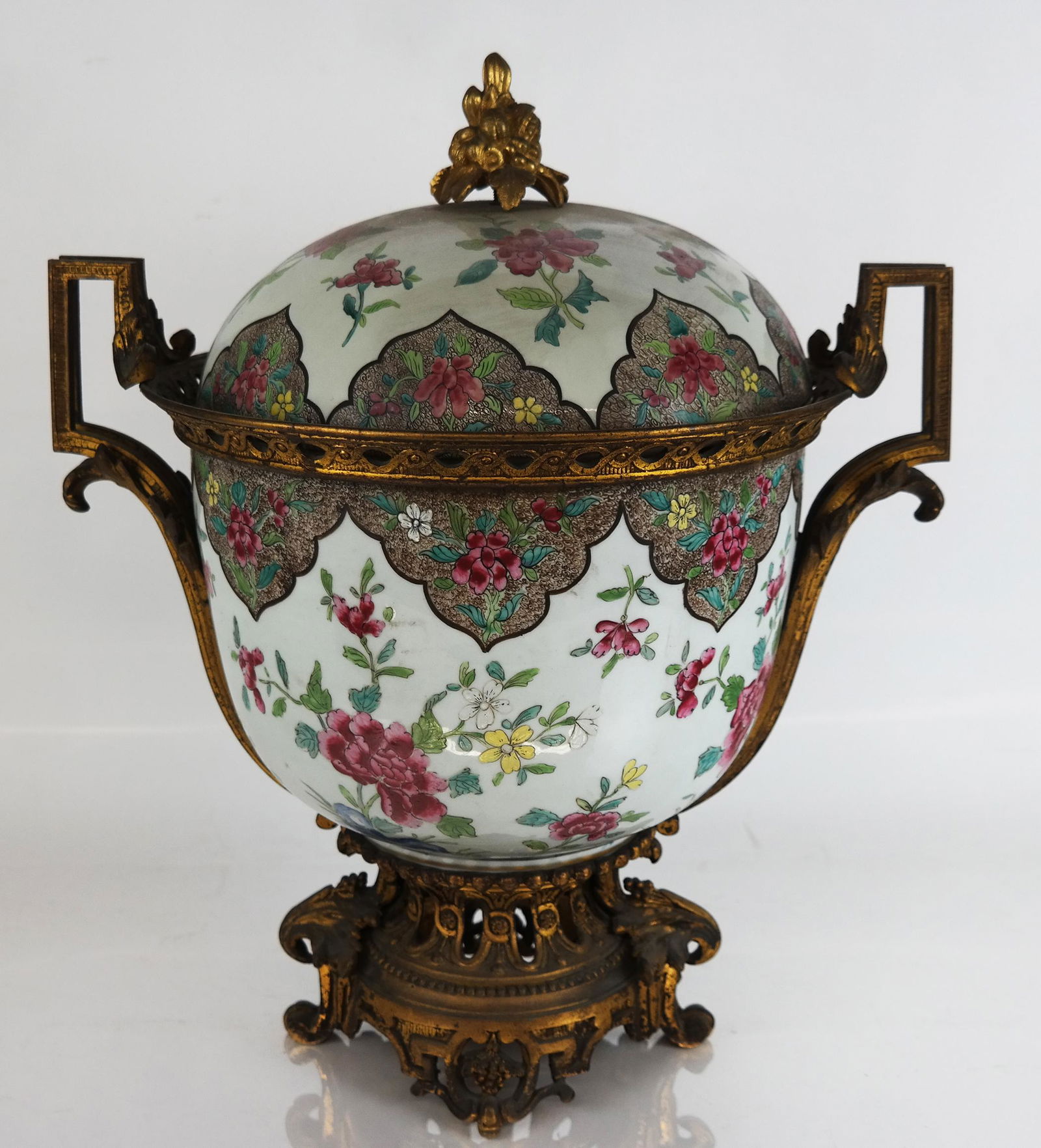 Louis XV-Style Gilt Bronze Porcelain Centerpiece (1 of 10)