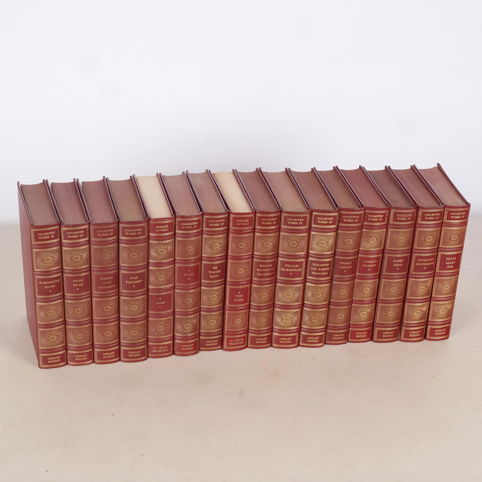 16 Volumes: The Collected Works Library Edition (1 of 12)