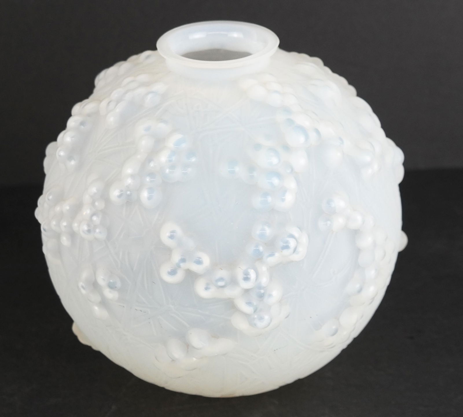 Rene Lalique Druide Vase (1 of 8)