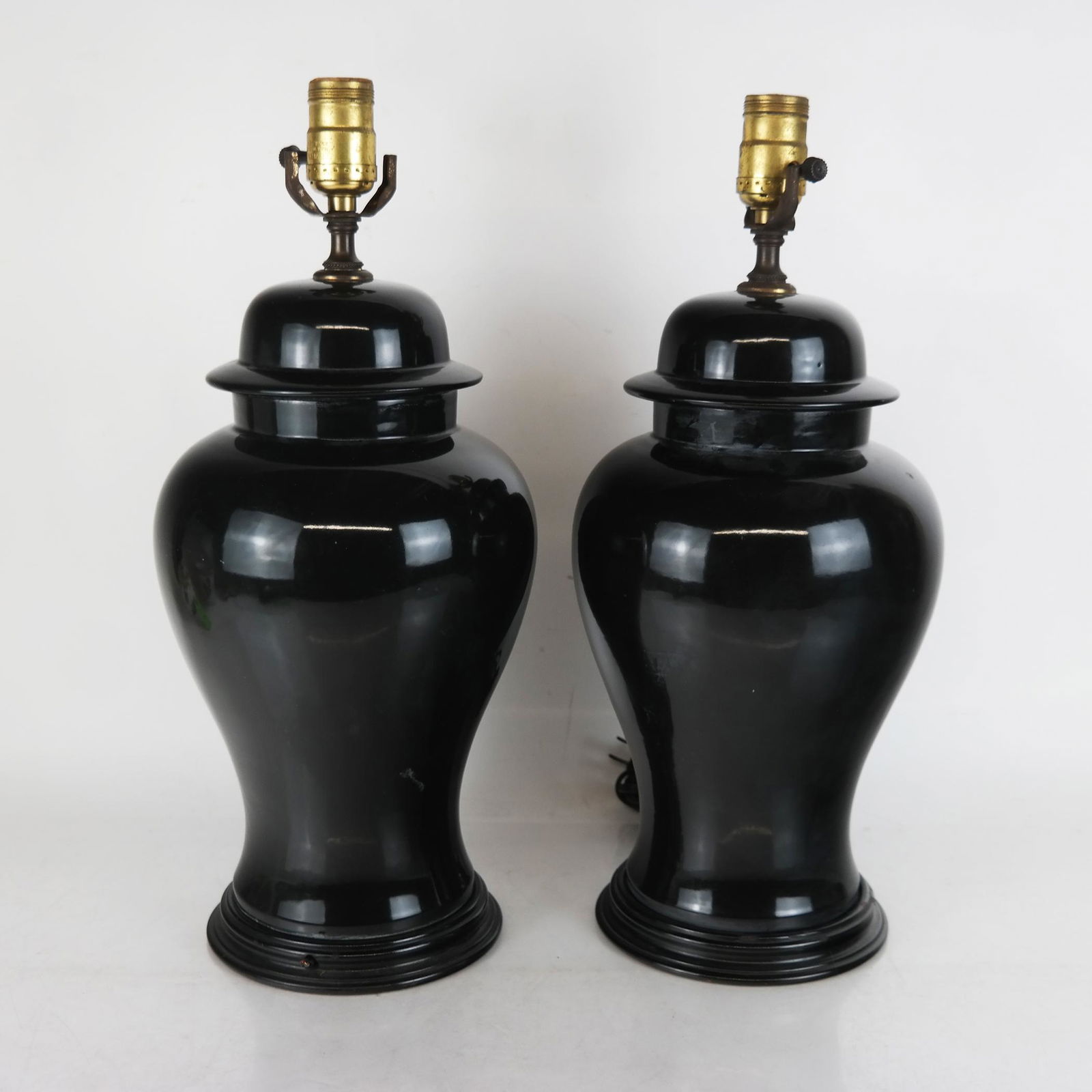 Pair of Mirrored Black Chinese Lamp Bases (1 of 6)