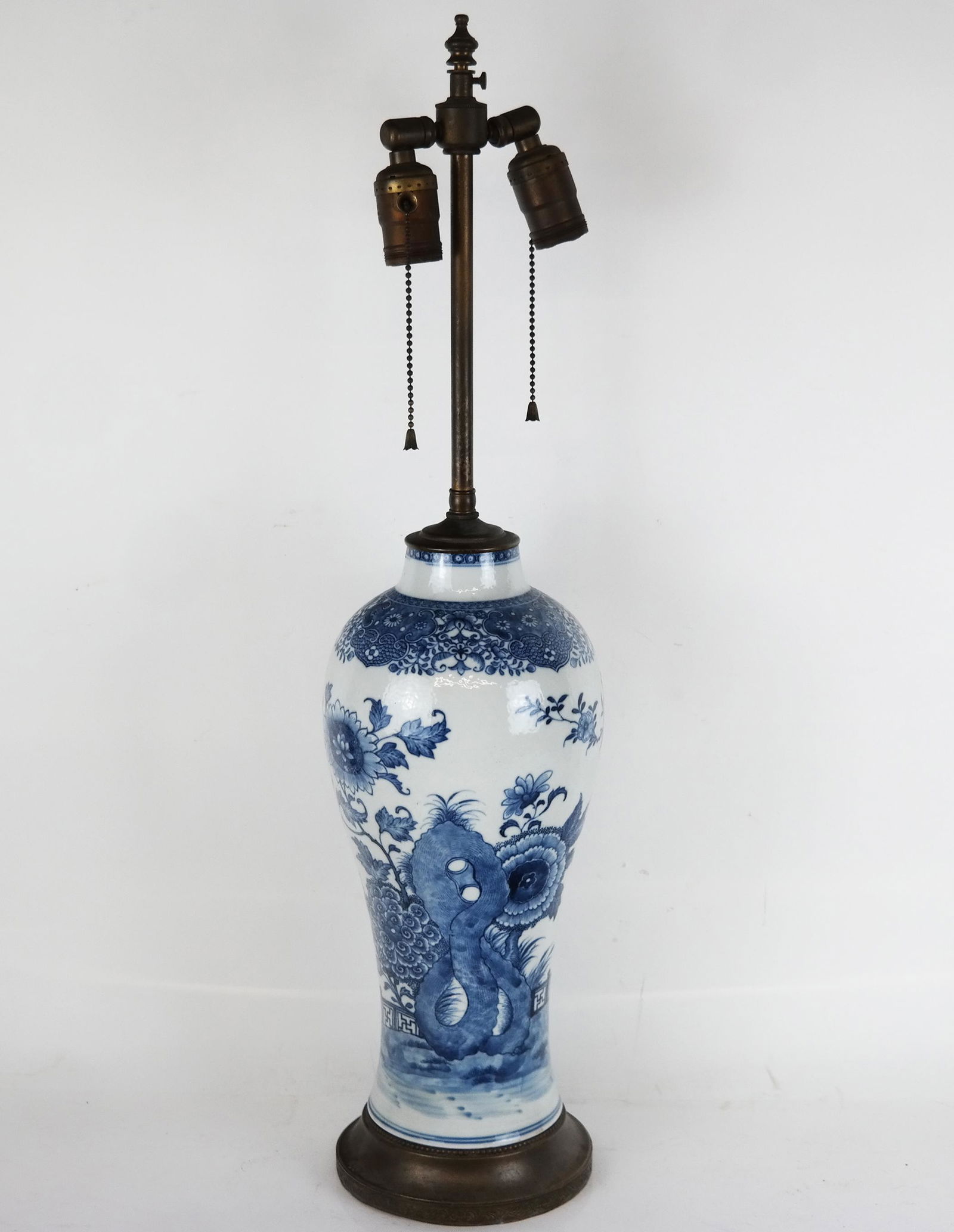 Large Chinese Export Blue & White Vase as Lamp (1 of 7)