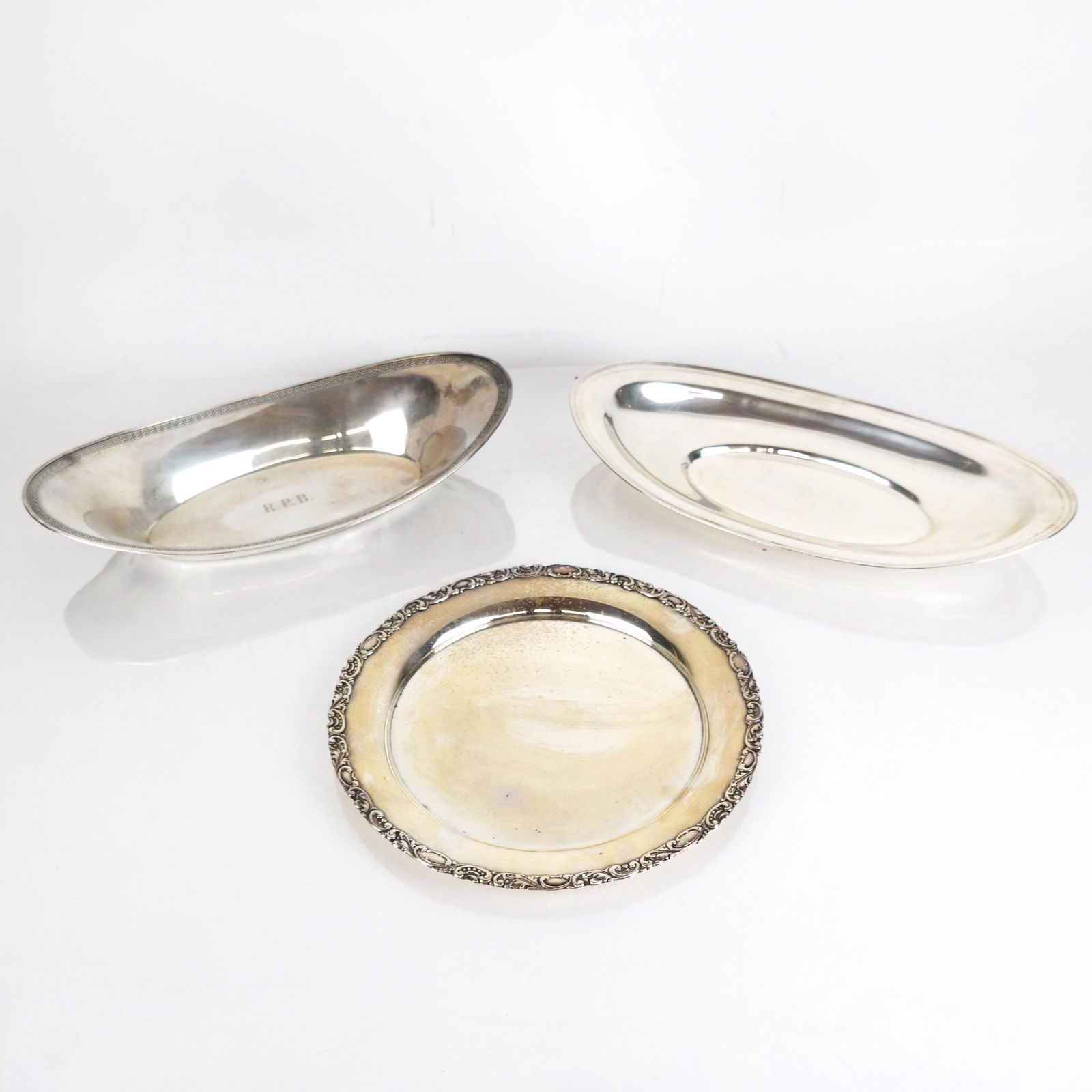 Three American Sterling Silver Trays (1 of 16)