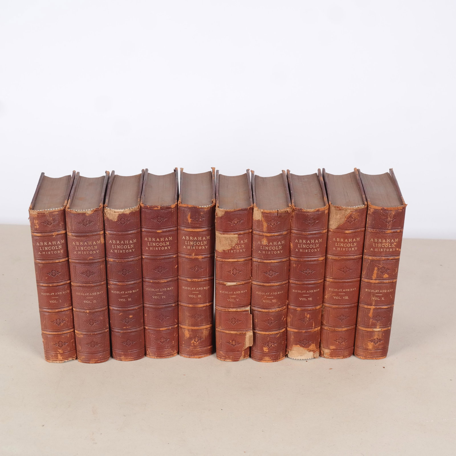 10 Volume Set: Abraham Lincoln: A History, 1909: 10 volume hardcover leather gilt and marbled paper set - Abraham Lincoln: A History, Nicolay John G. and John Hay, The Century Co., 1909 publisher. Fair condition.