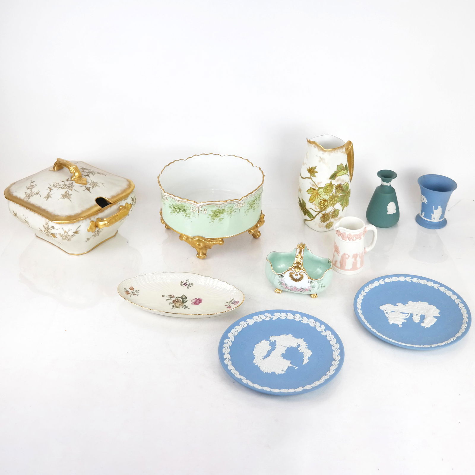 Ten Assorted Porcelain Decorations (1 of 7)