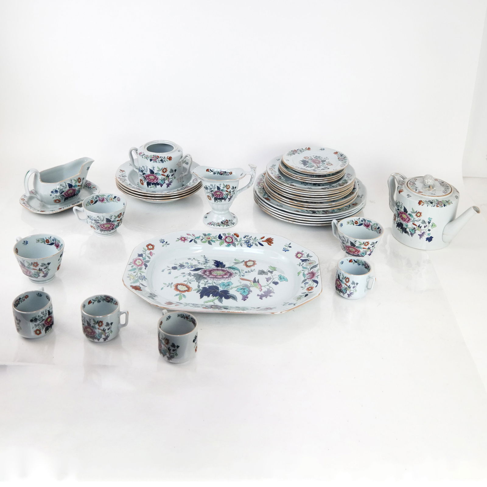 Copeland Spode Partial Dinnerware (30 Pcs) (1 of 14)