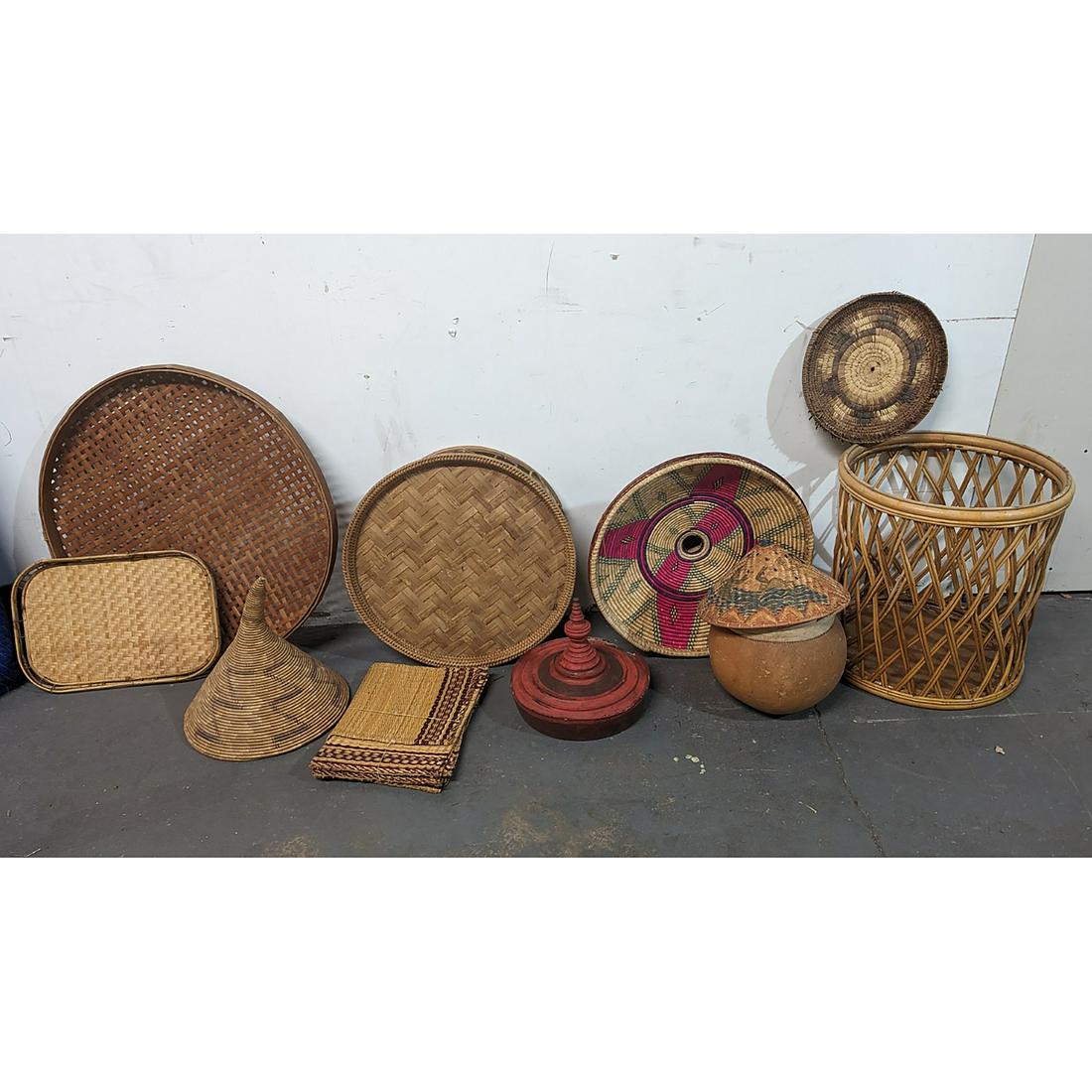 Lot of Asian Baskets, Others (15) (1 of 12)